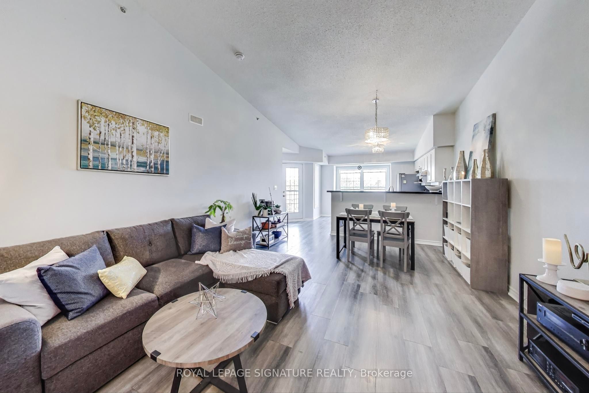 #411 - 1460 Bishops Gate Property Photo 7