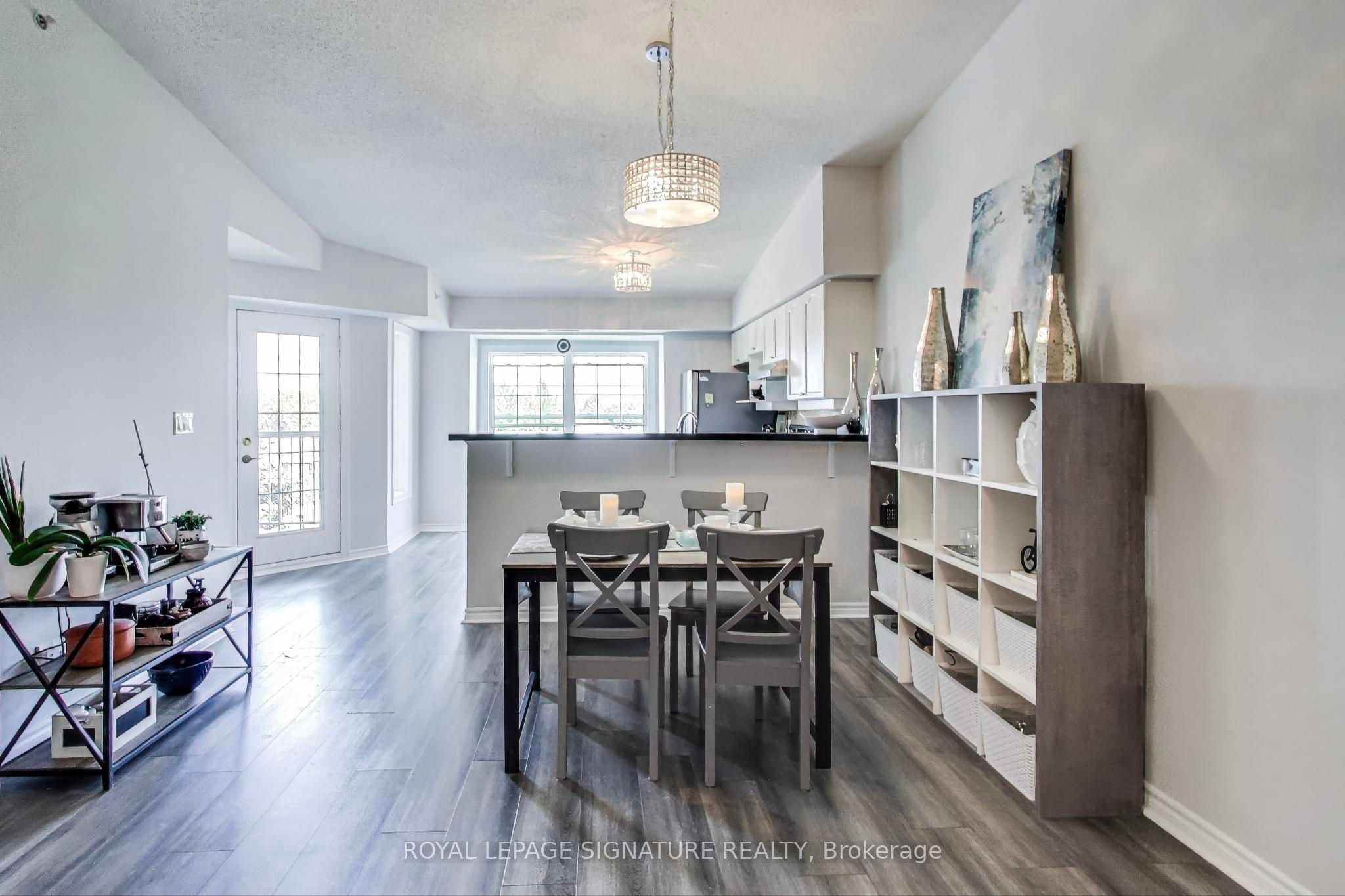 #411 - 1460 Bishops Gate Property Photo 9