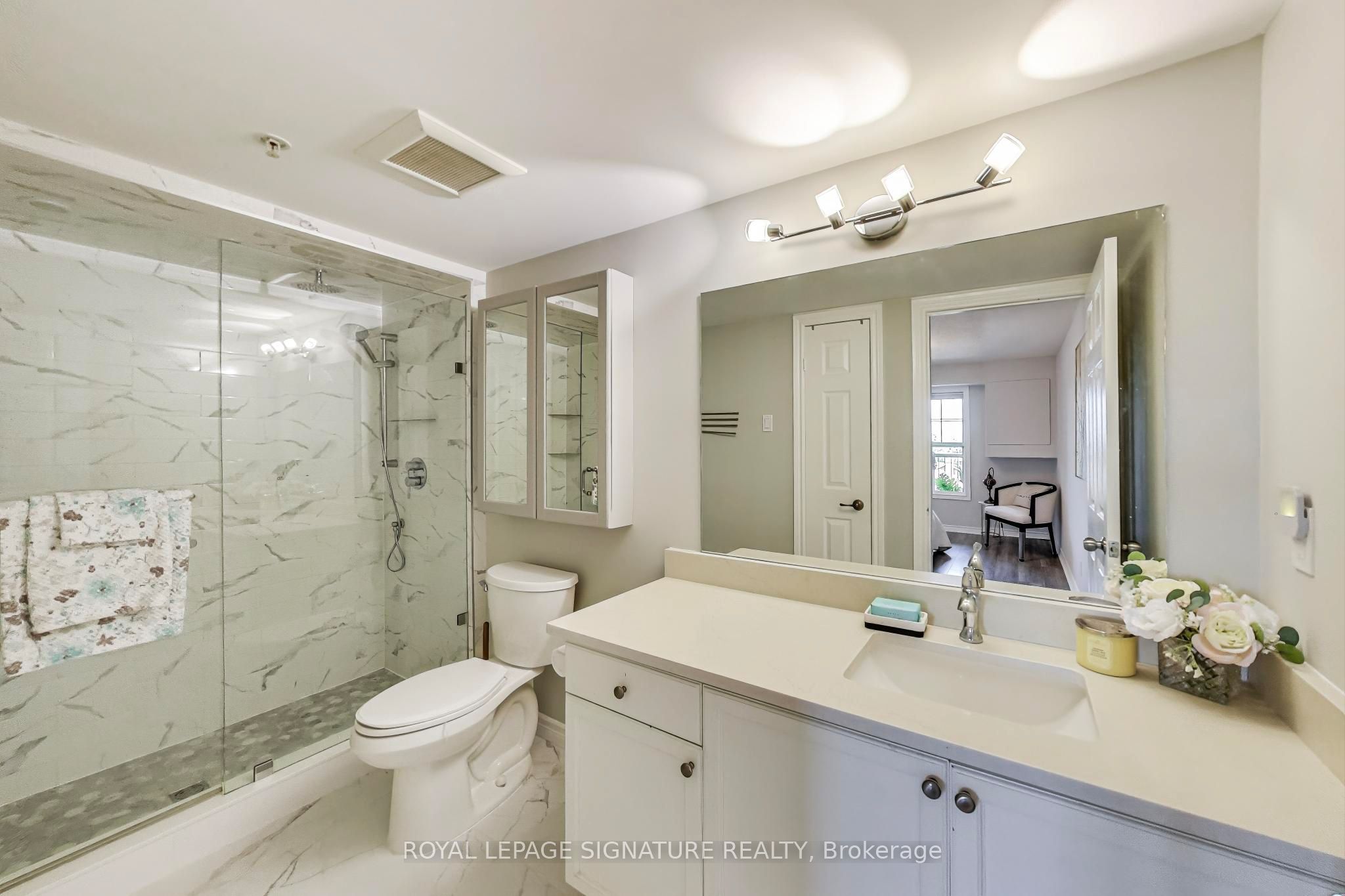 #411 - 1460 Bishops Gate Property Photo 15