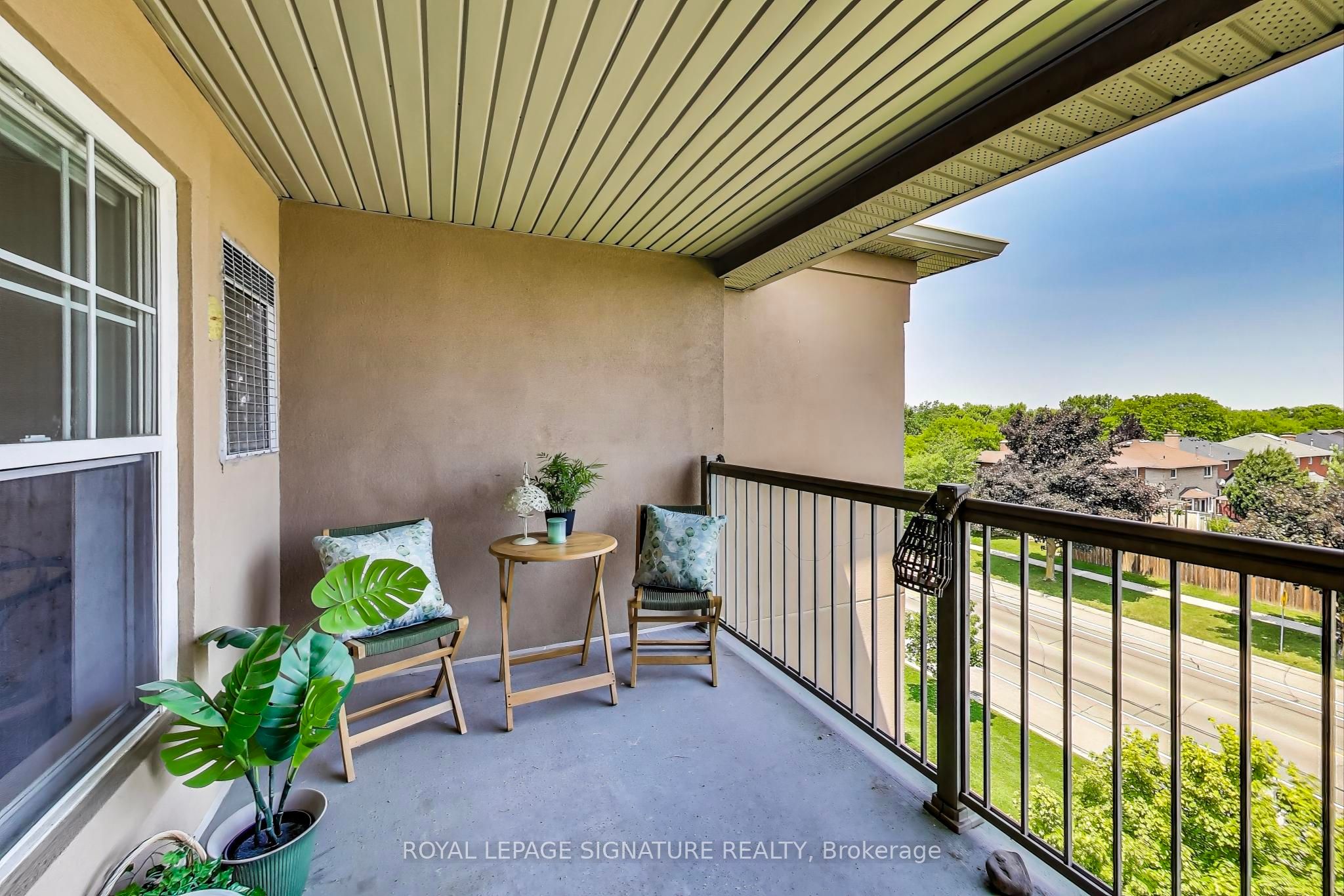 #411 - 1460 Bishops Gate Property Photo 22
