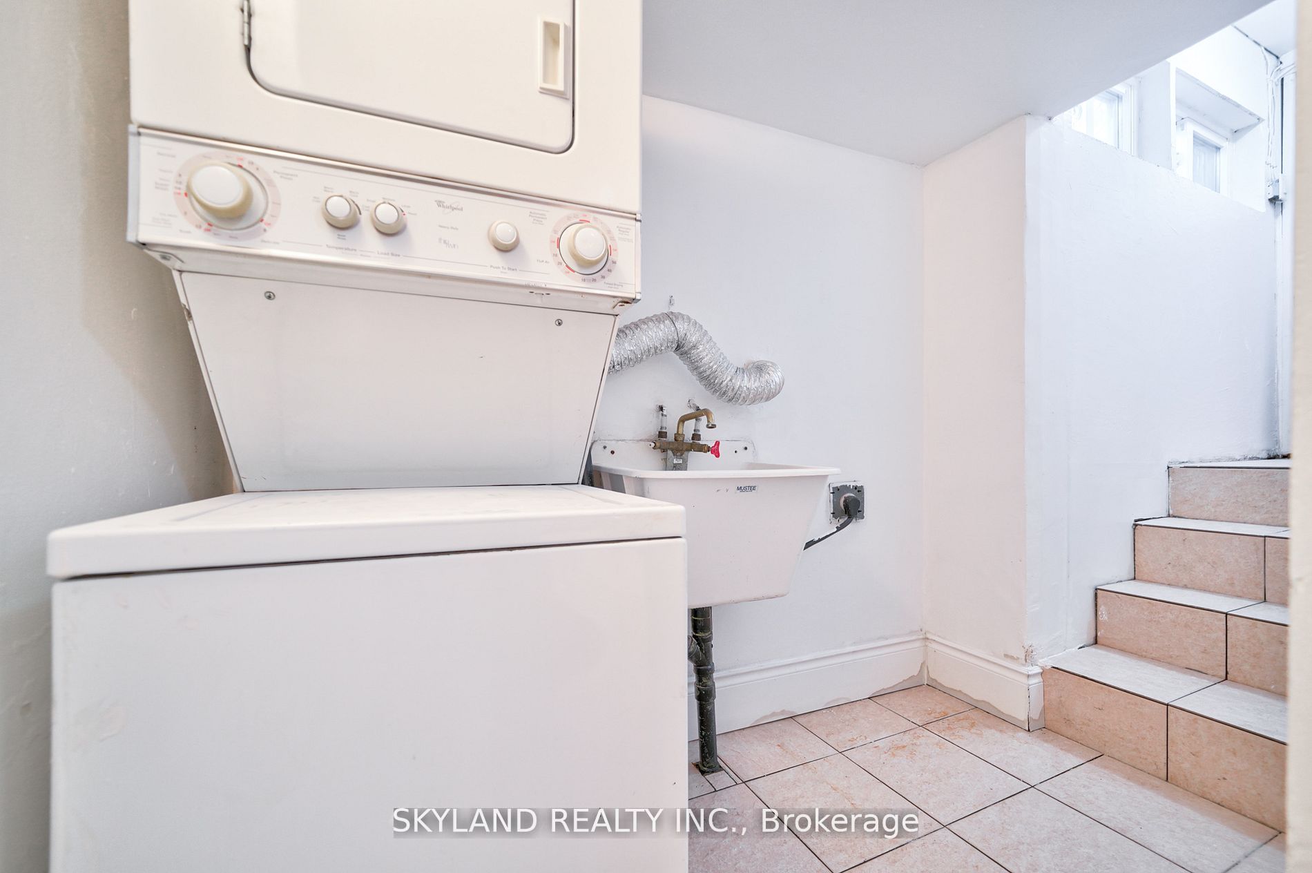 77 Shanly Street Property Photo 40