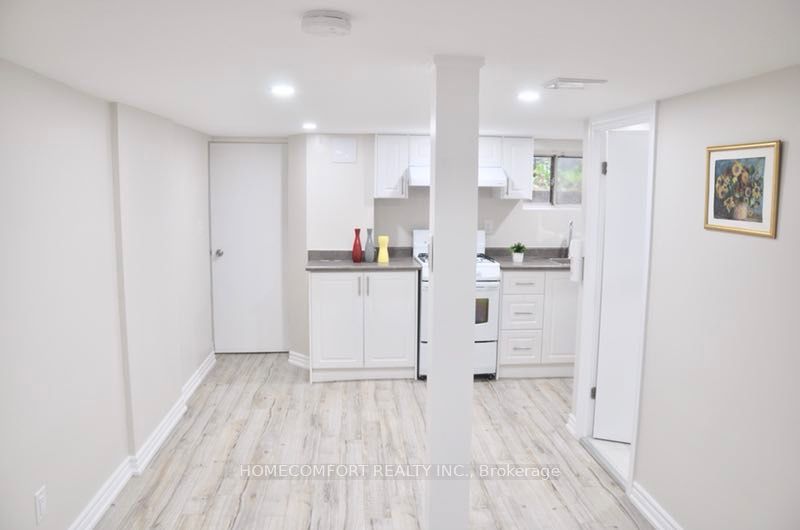 11 Pauline Avenue Lower Property Photo 6