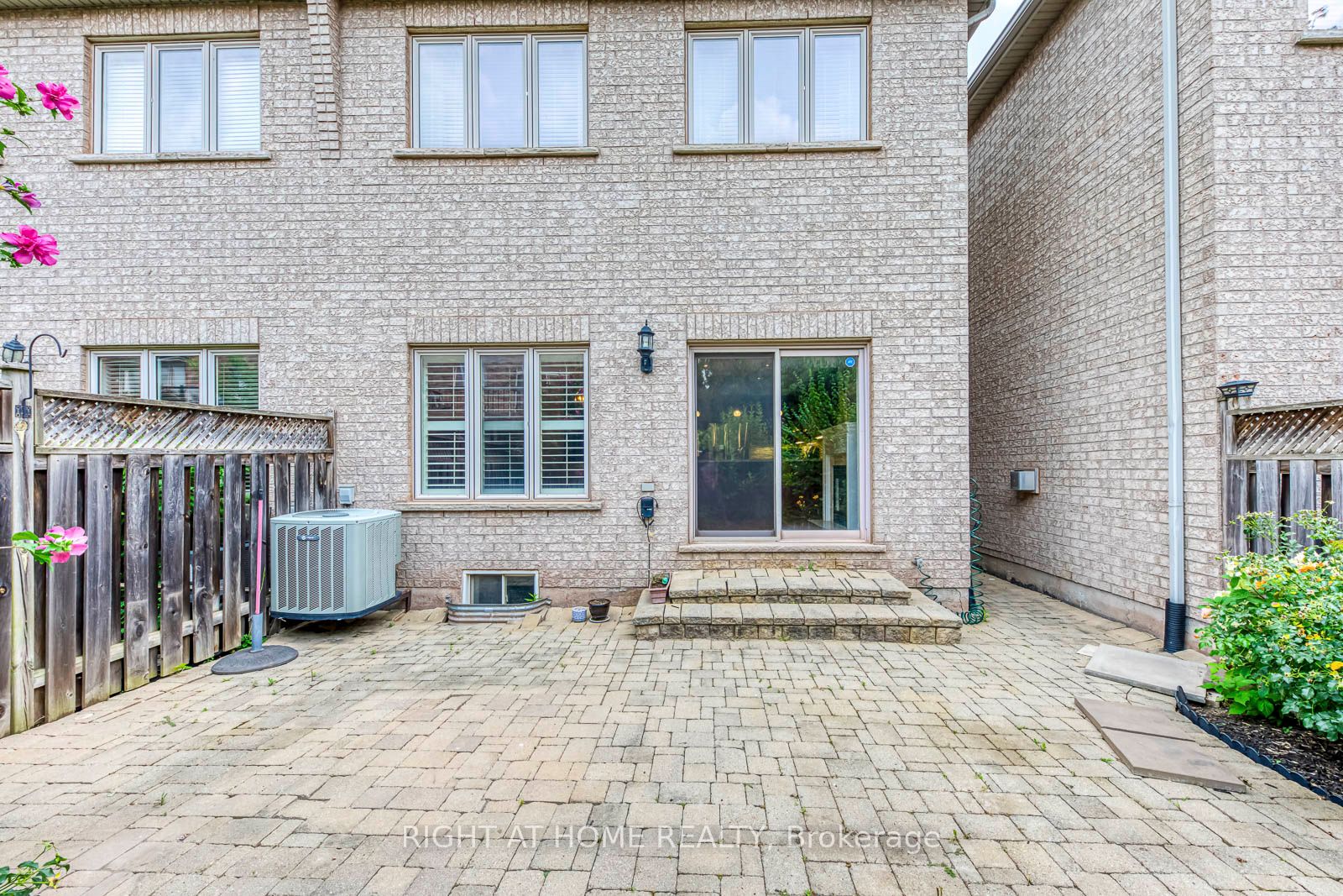 2374 Wasaga Drive Property Photo 43
