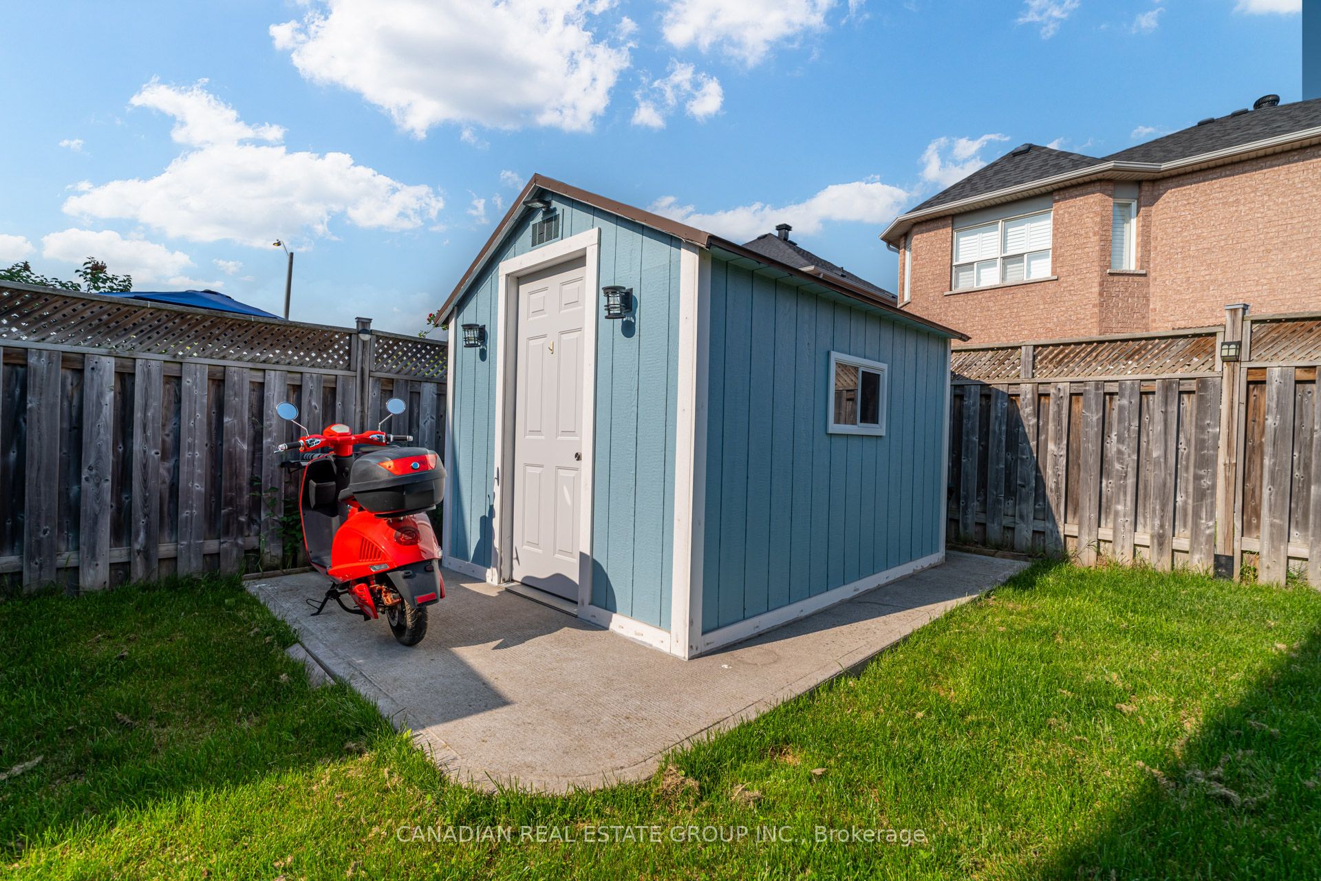 1148 Charlton Way Property Photo 32