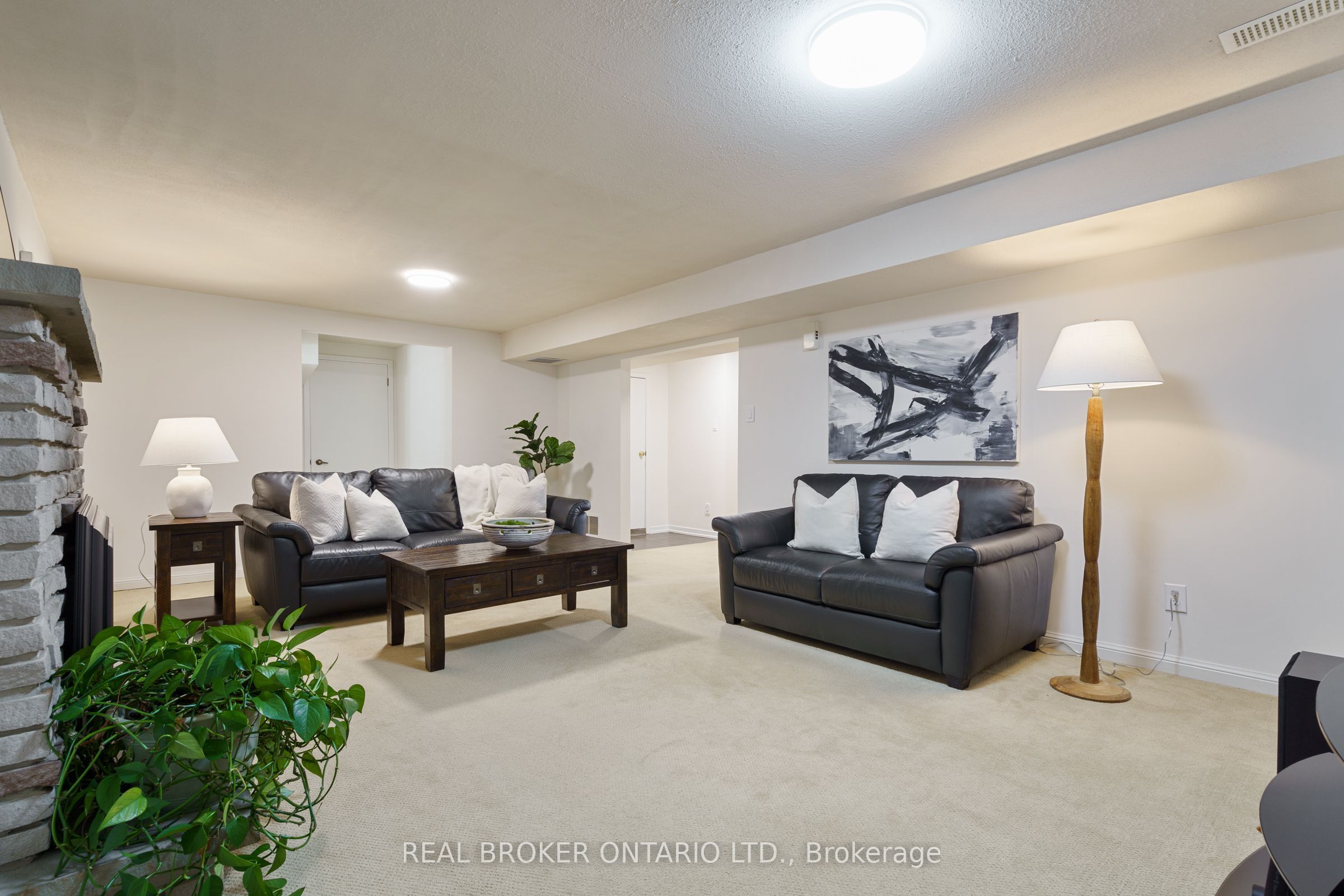 3120 Bentworth Drive Property Photo 21