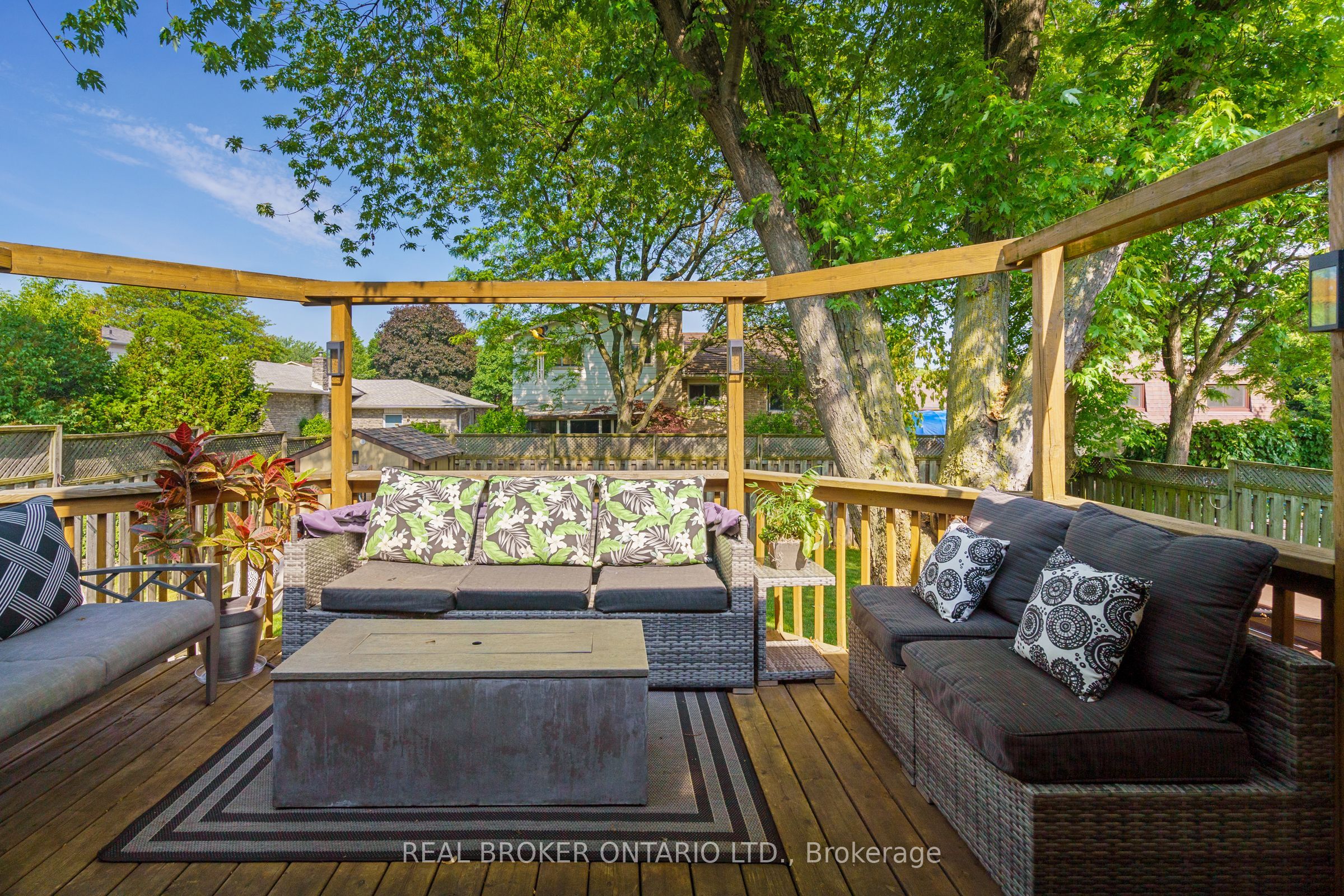 3120 Bentworth Drive Property Photo 24