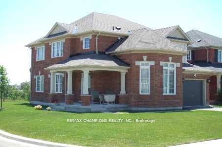14 Yvonne Drive Property Photo 1