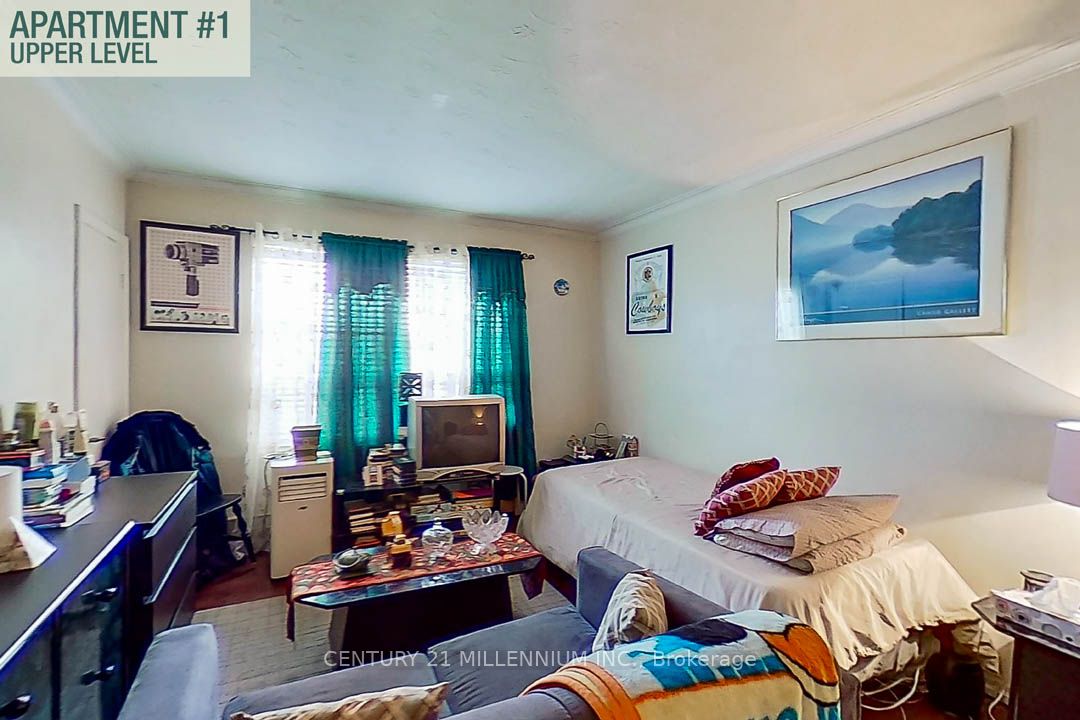 1353 Weston Road Property Photo 14