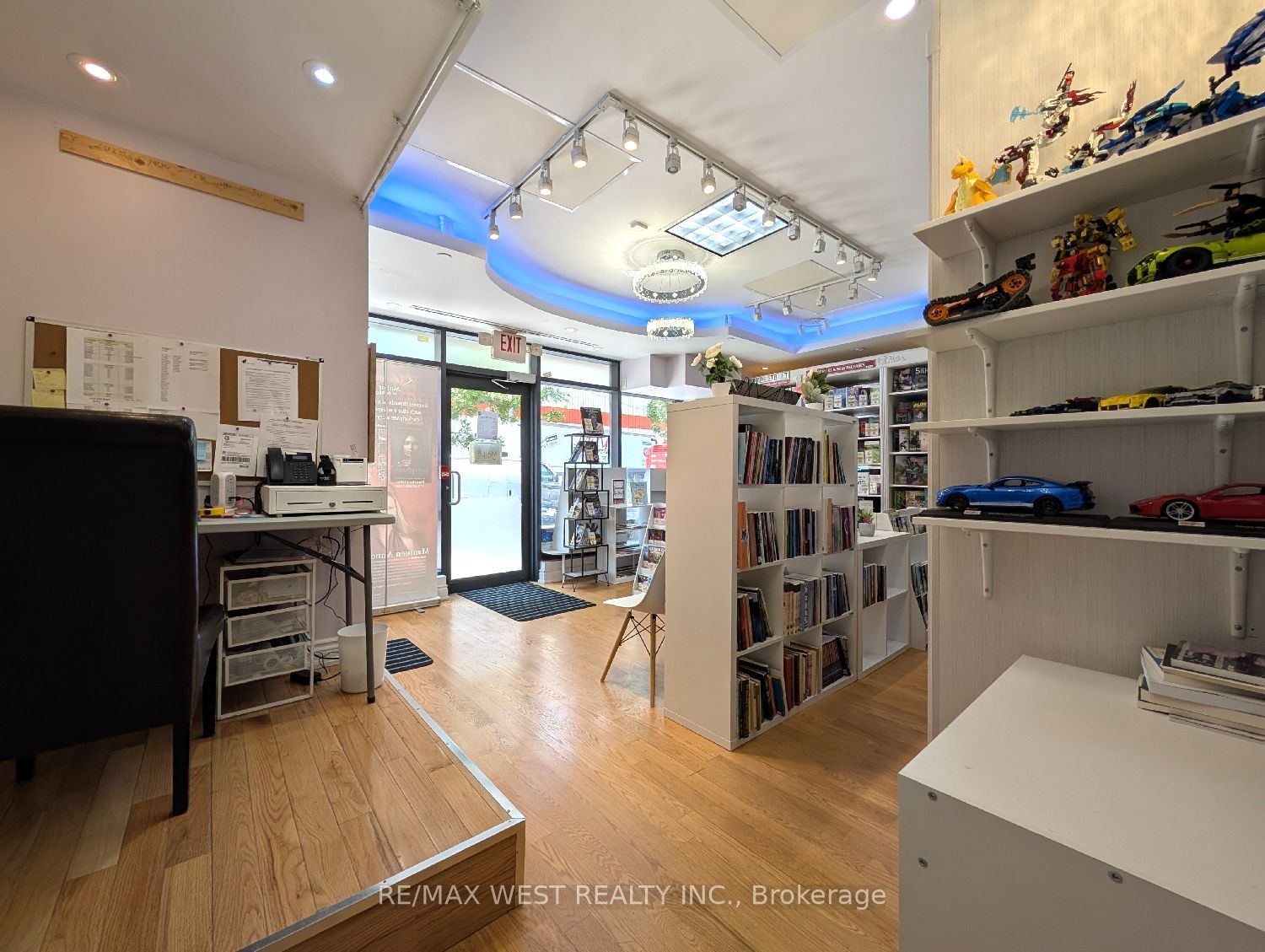 413 Keele Street Property Photo 7