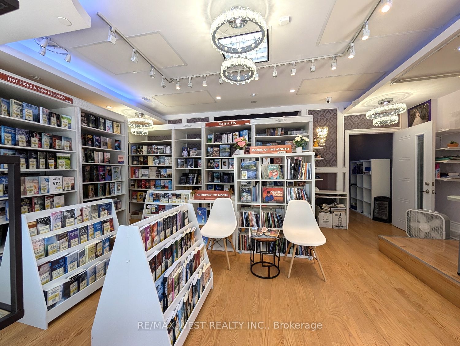 413 Keele Street Property Photo 13