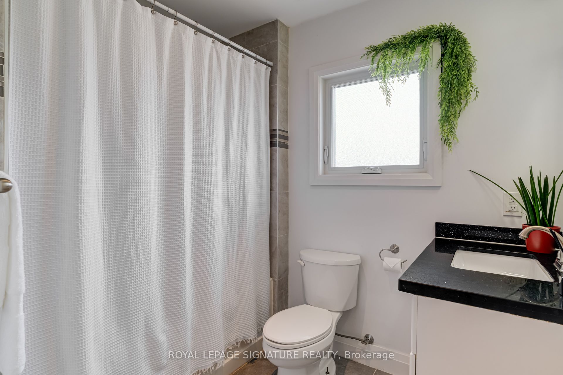 1 Chiswick Avenue Property Photo 18