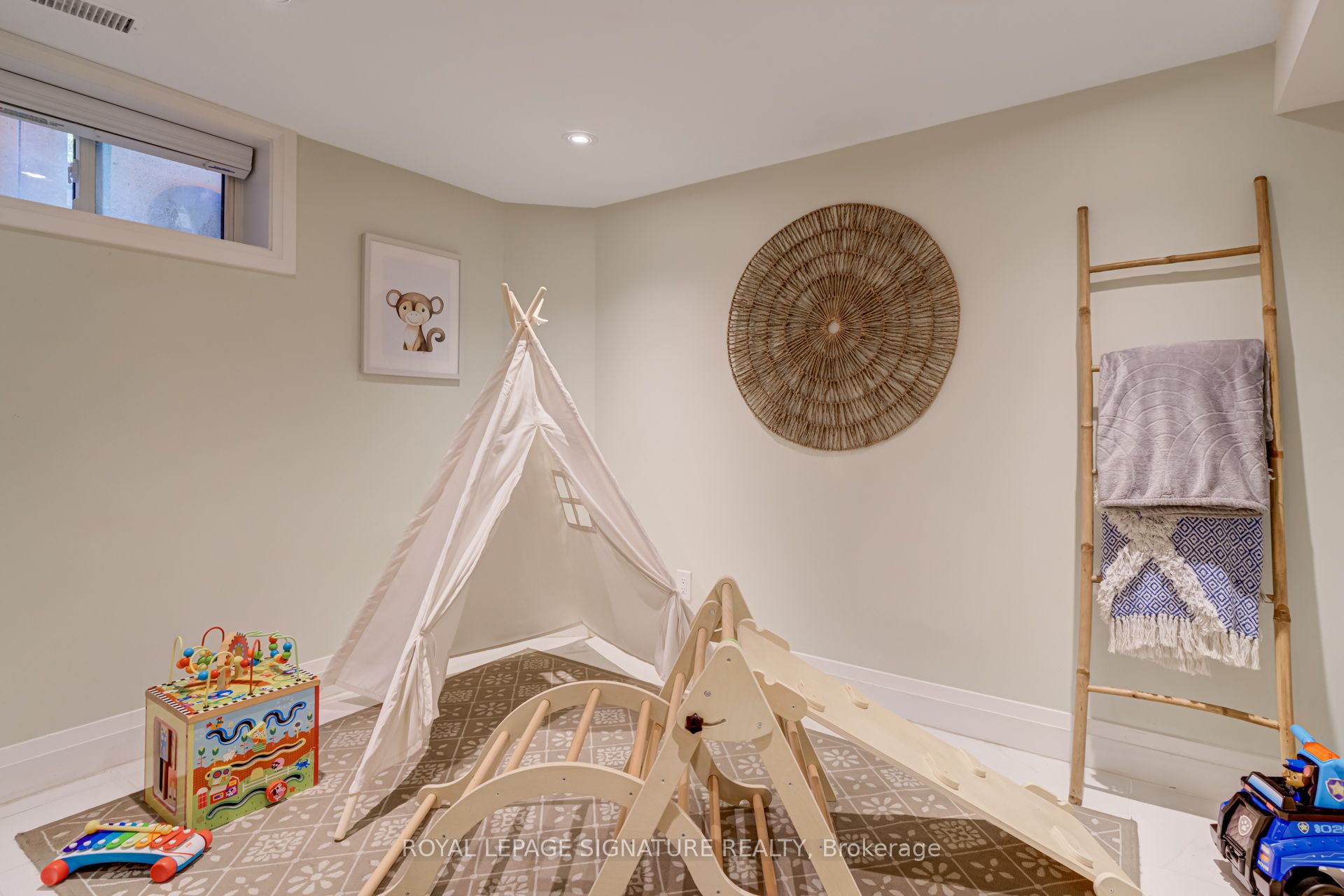 1 Chiswick Avenue Property Photo 23
