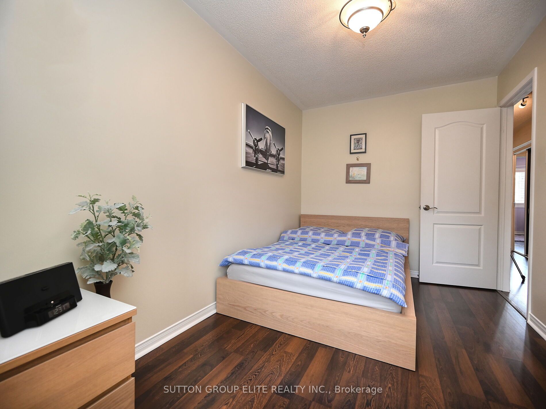601 Shoreline Drive 48 Property Photo 22