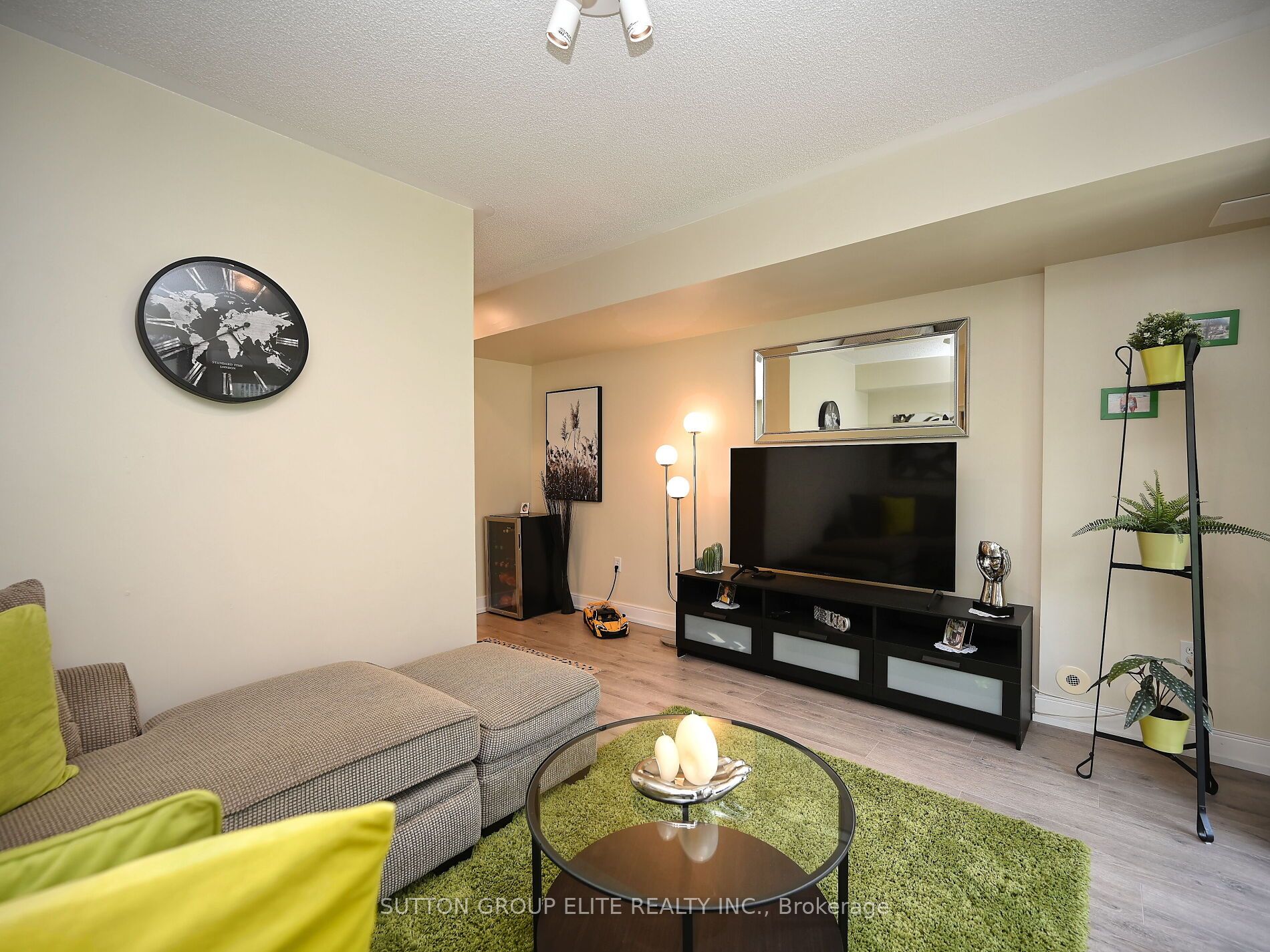 601 Shoreline Drive 48 Property Photo 37