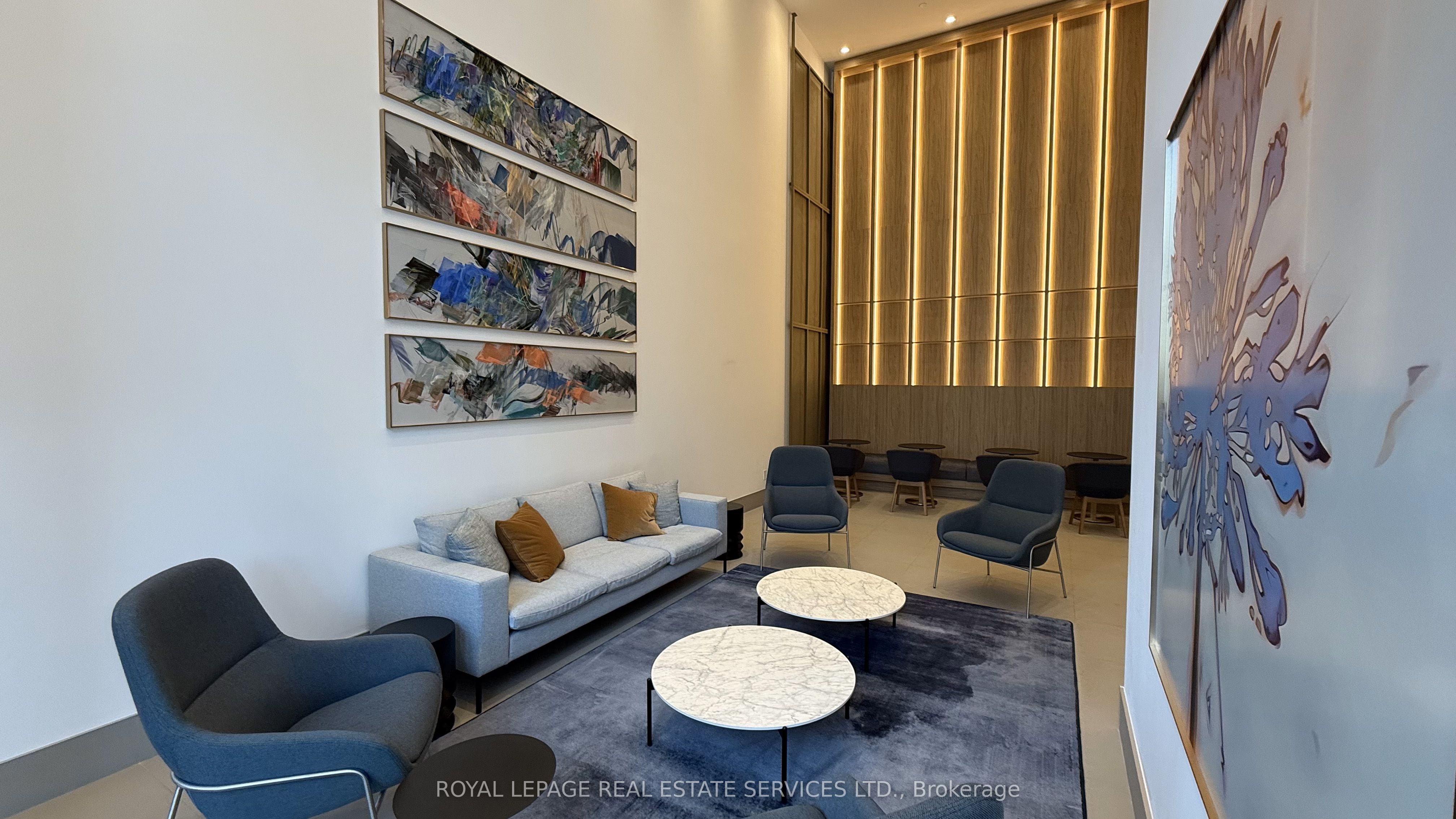 #4511 - 430 Square One Drive Property Photo 1