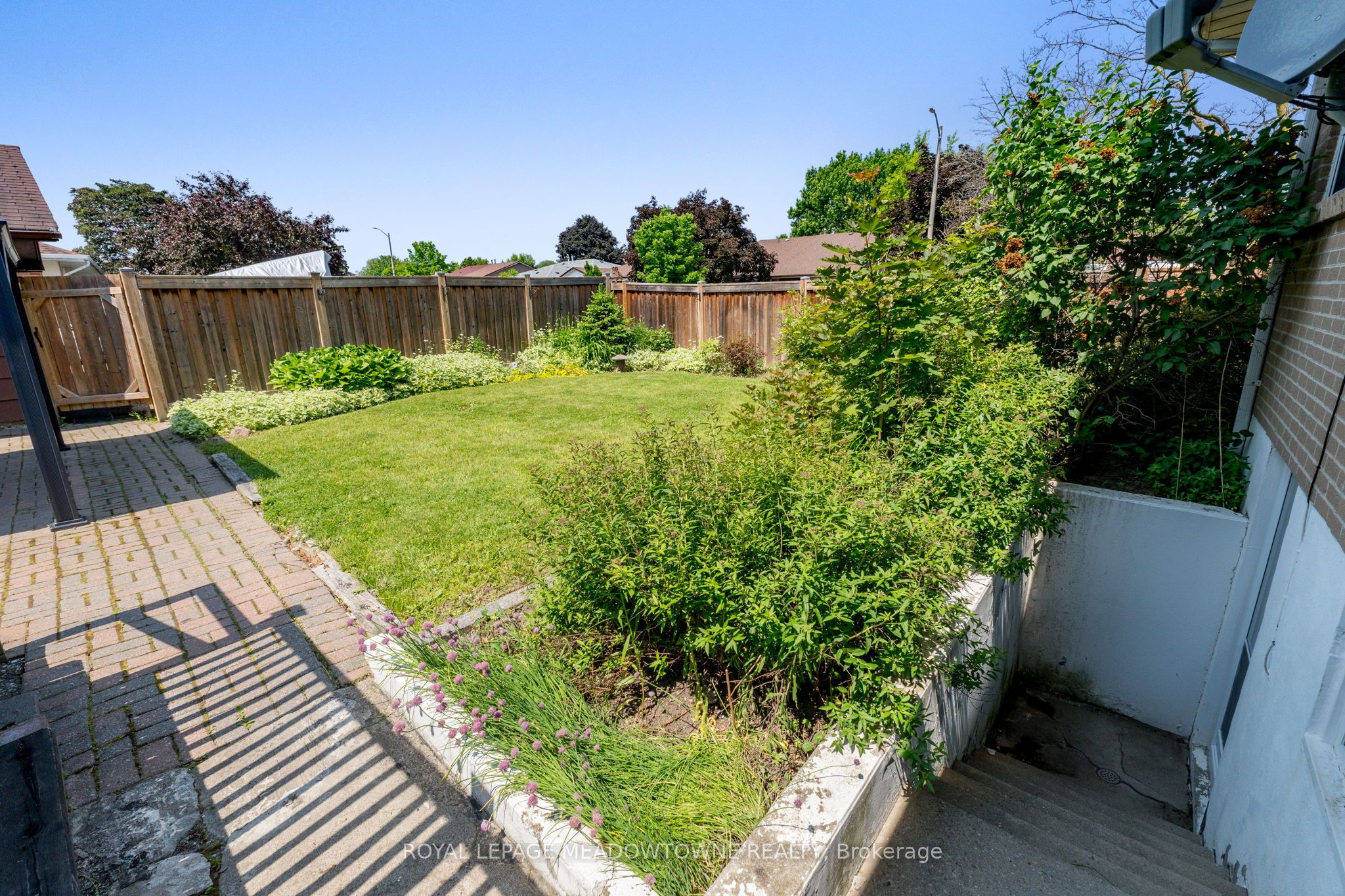 30 Lesbury Avenue Property Photo 23