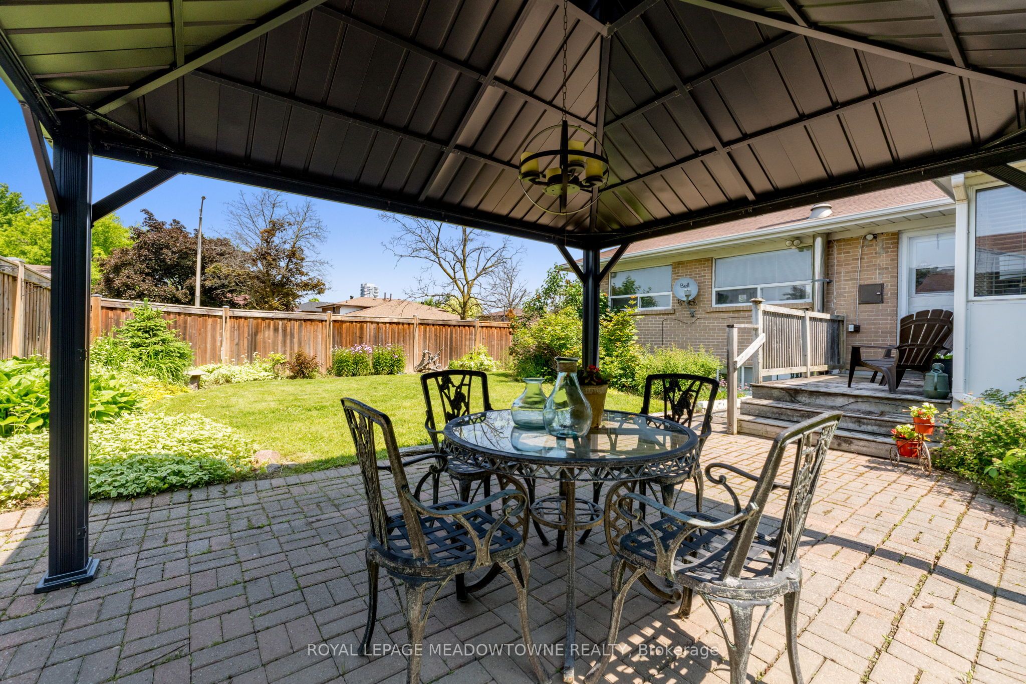 30 Lesbury Avenue Property Photo 31