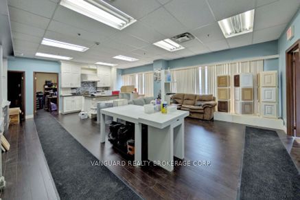 557 Fenmar Drive Property Photo 4
