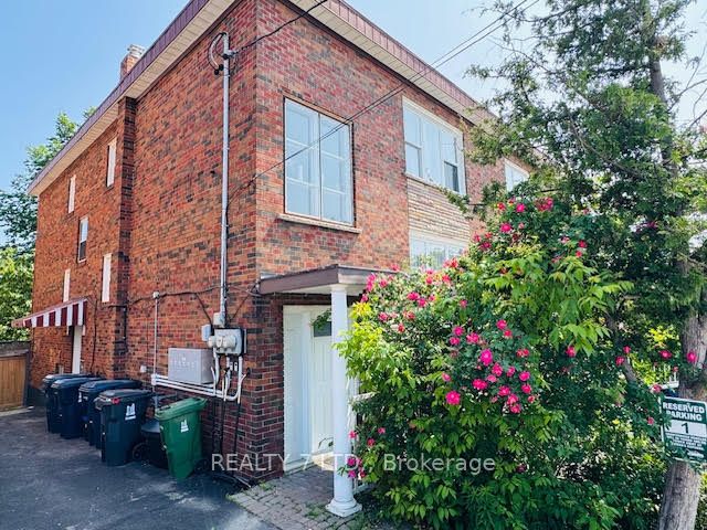 9 Donald Avenue 2 Property Photo 1