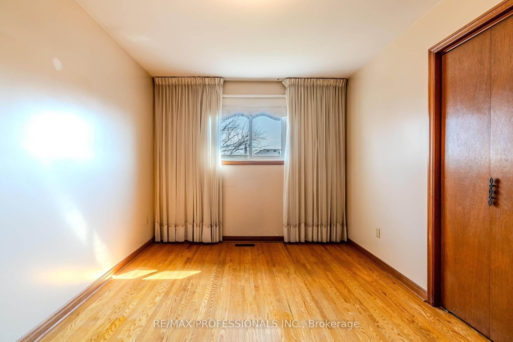 45 Chartwell Road Property Photo 14