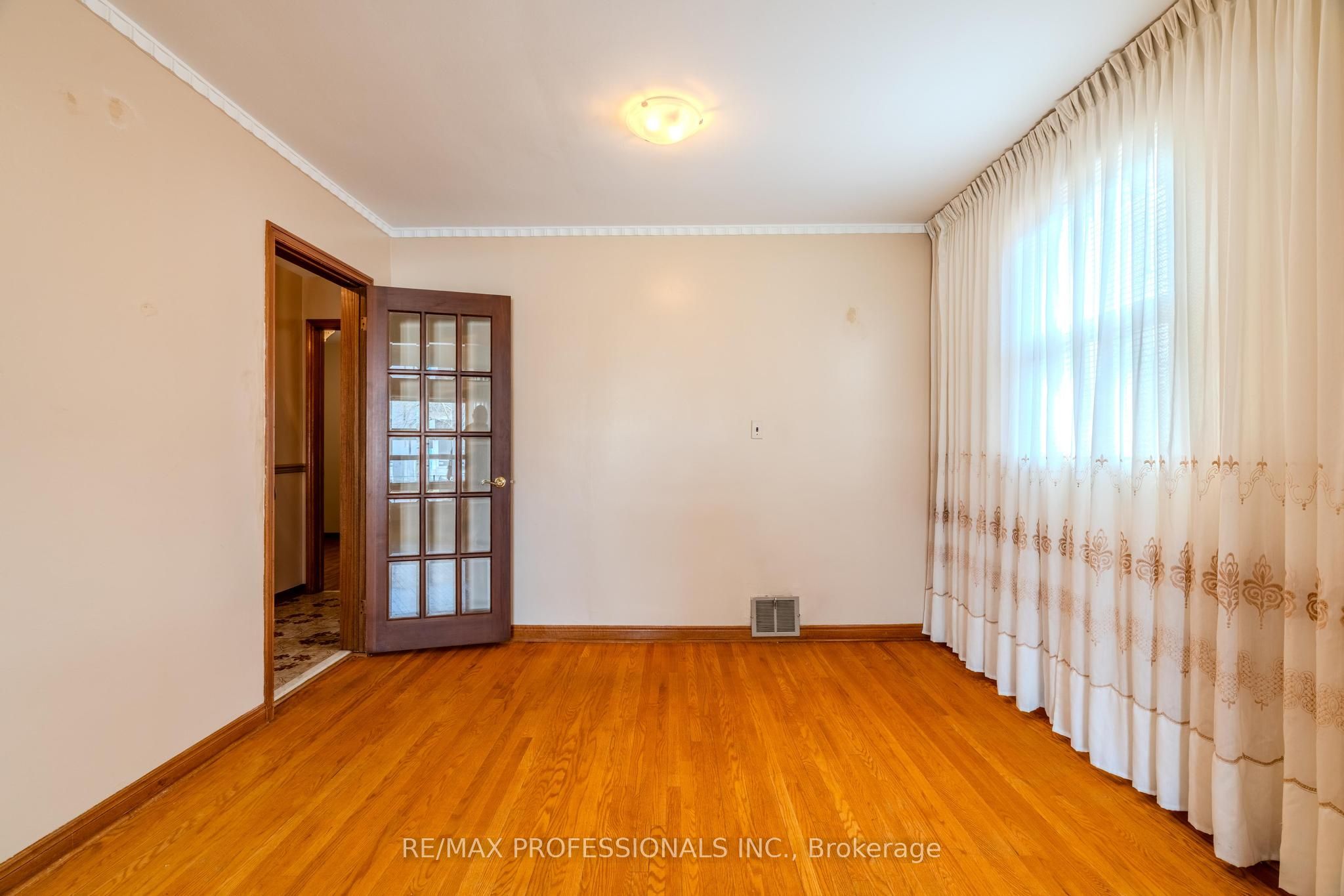 45 Chartwell Road Property Photo 35