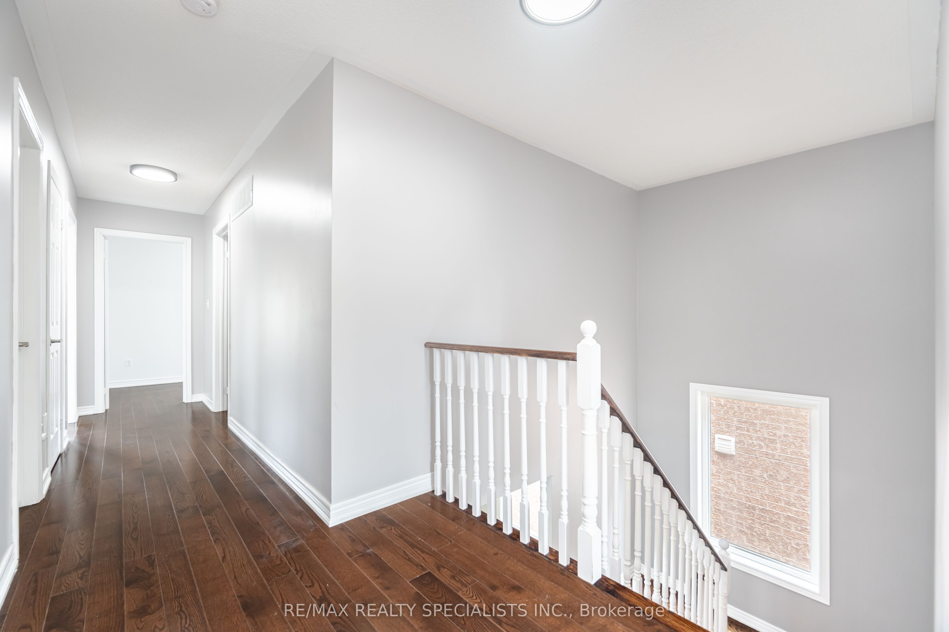 1040 Eager Road Property Photo 15