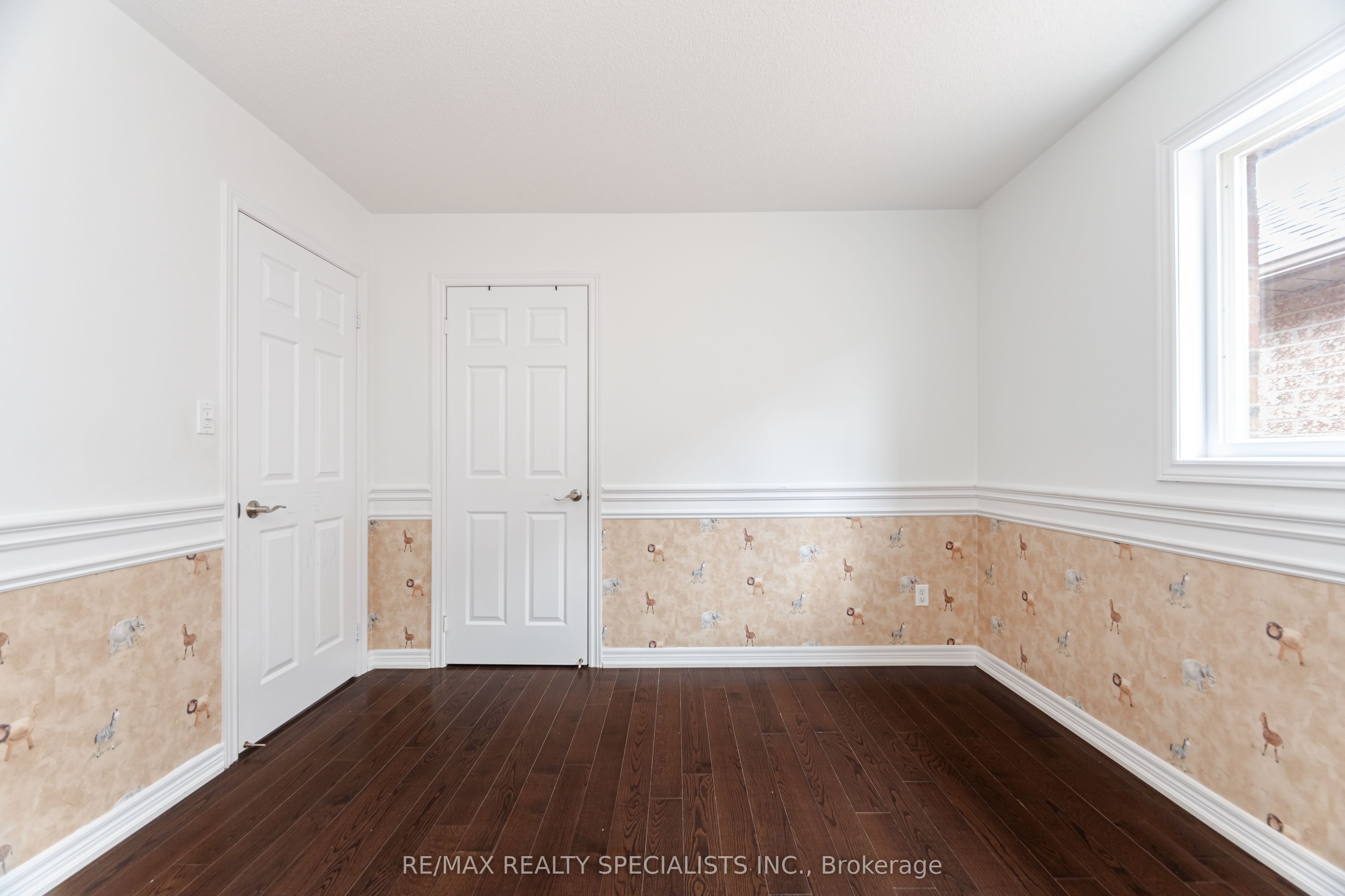1040 Eager Road Property Photo 23