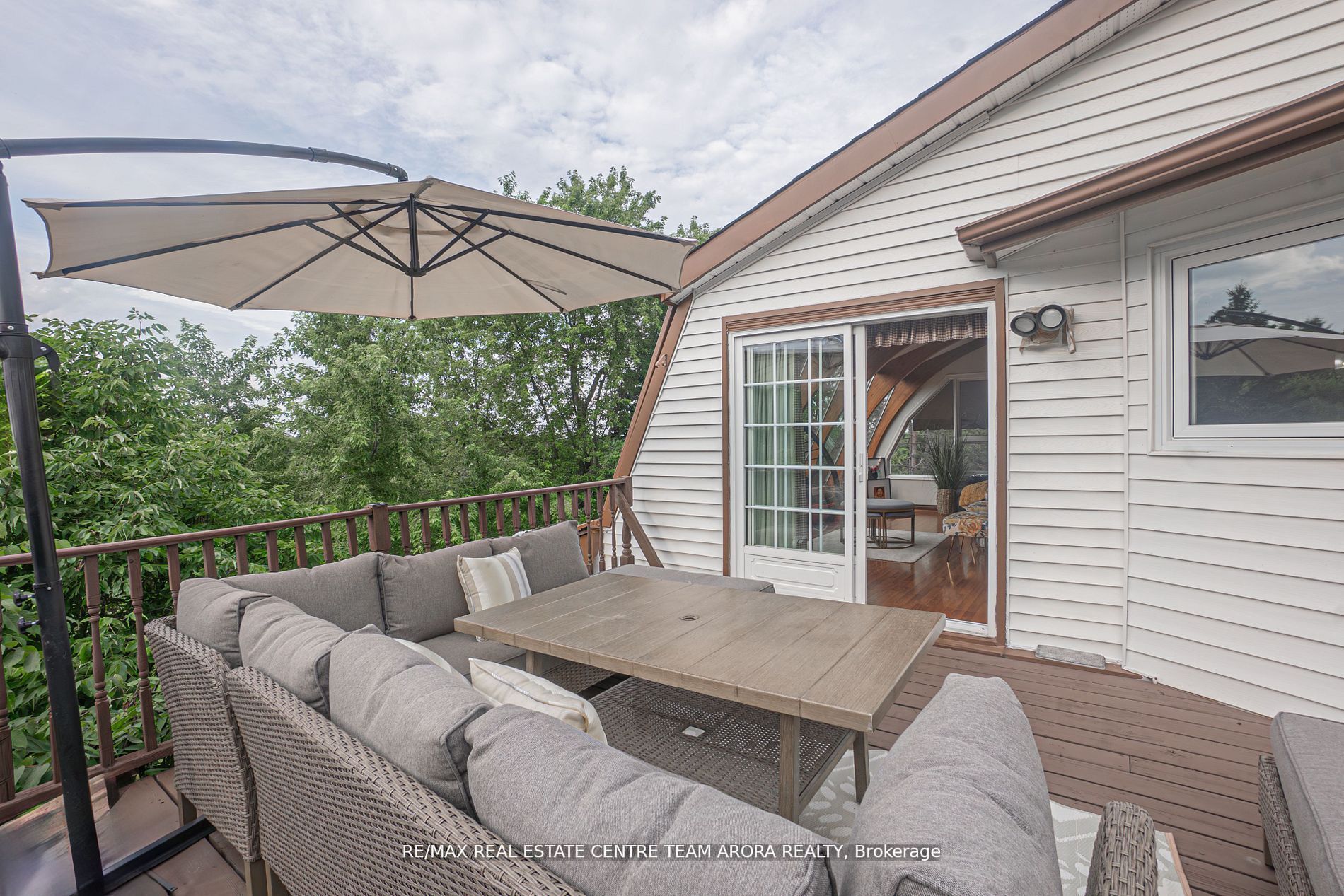 10799 15 Side Road Property Photo 32