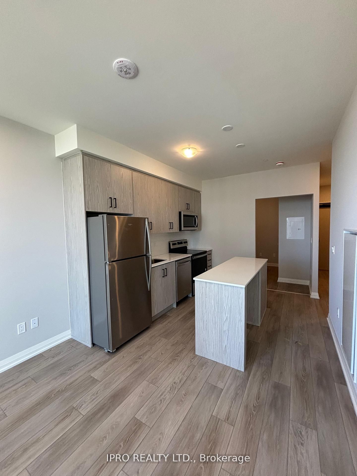 3006 William Cutmore Blvd Property Photo 1