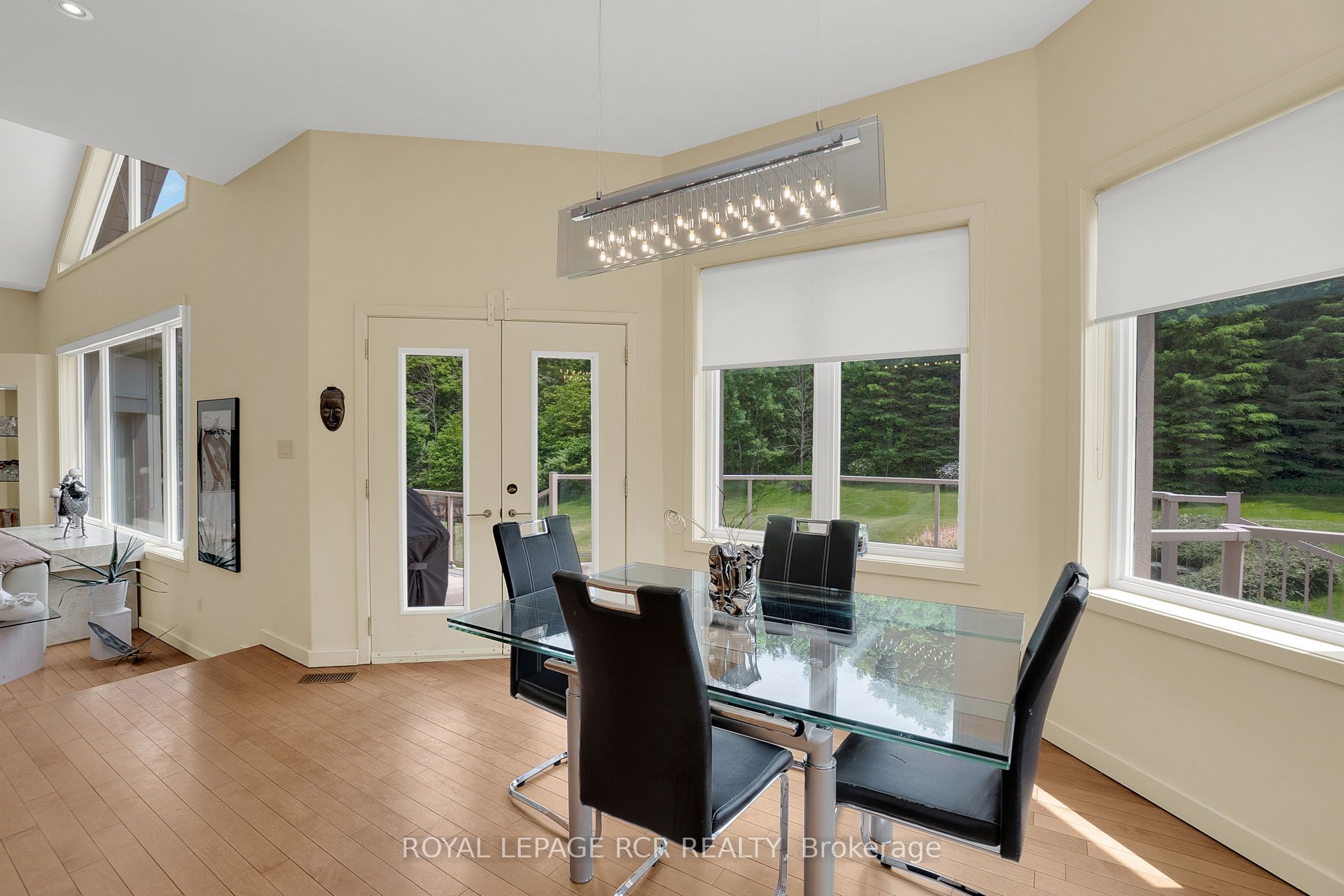 5 Woodlot Court Property Photo 17