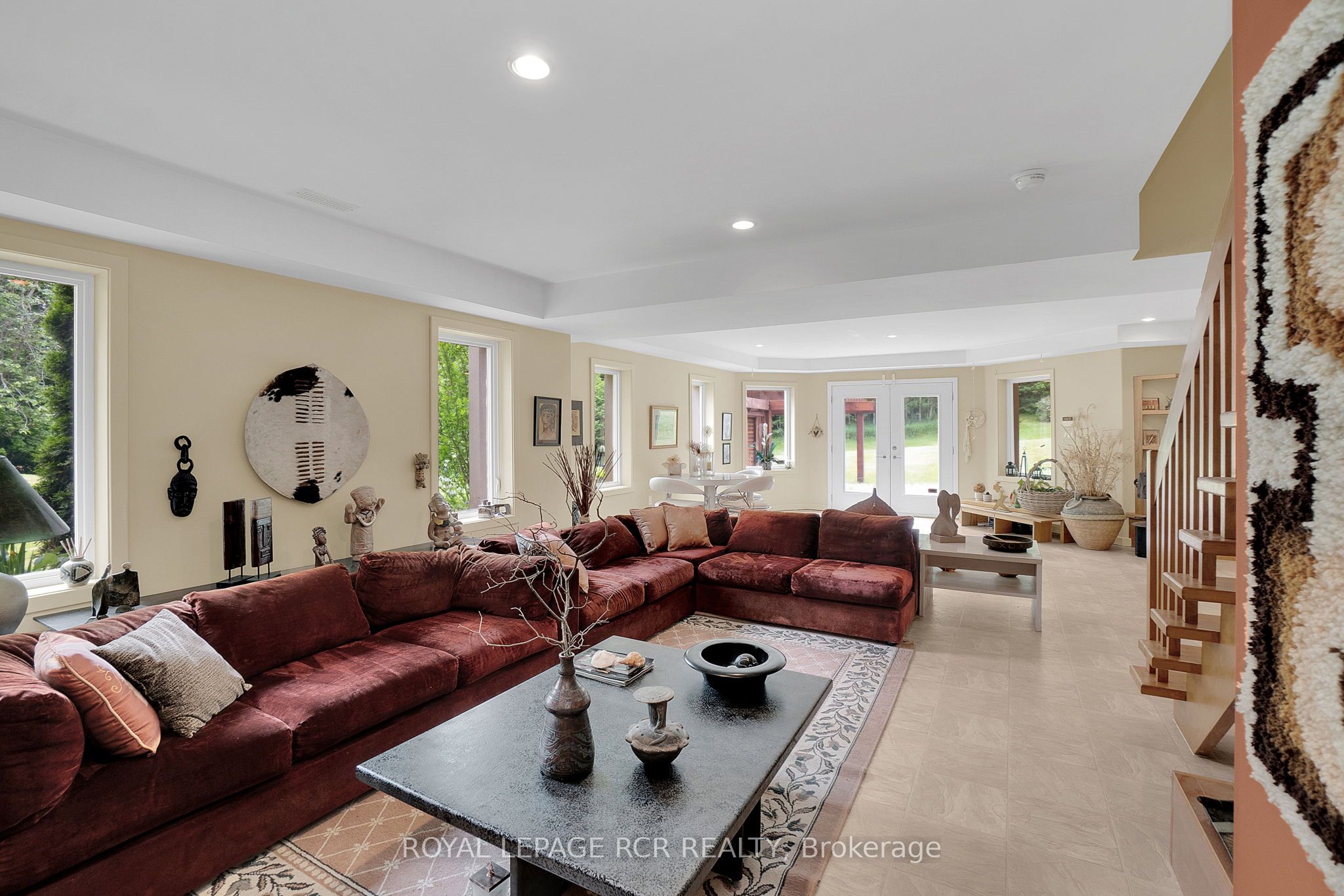 5 Woodlot Court Property Photo 31