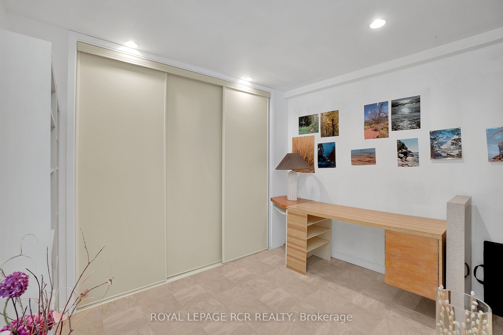 5 Woodlot Court Property Photo 35