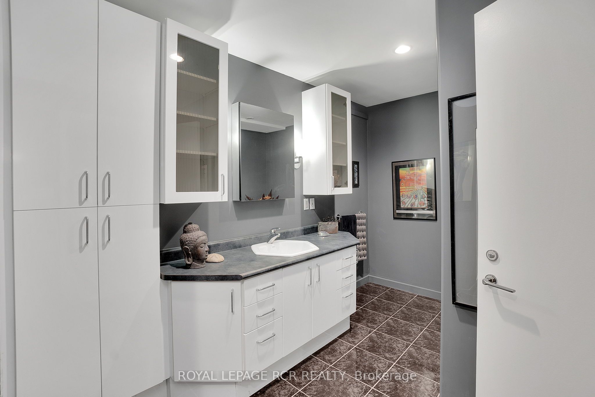 5 Woodlot Court Property Photo 39