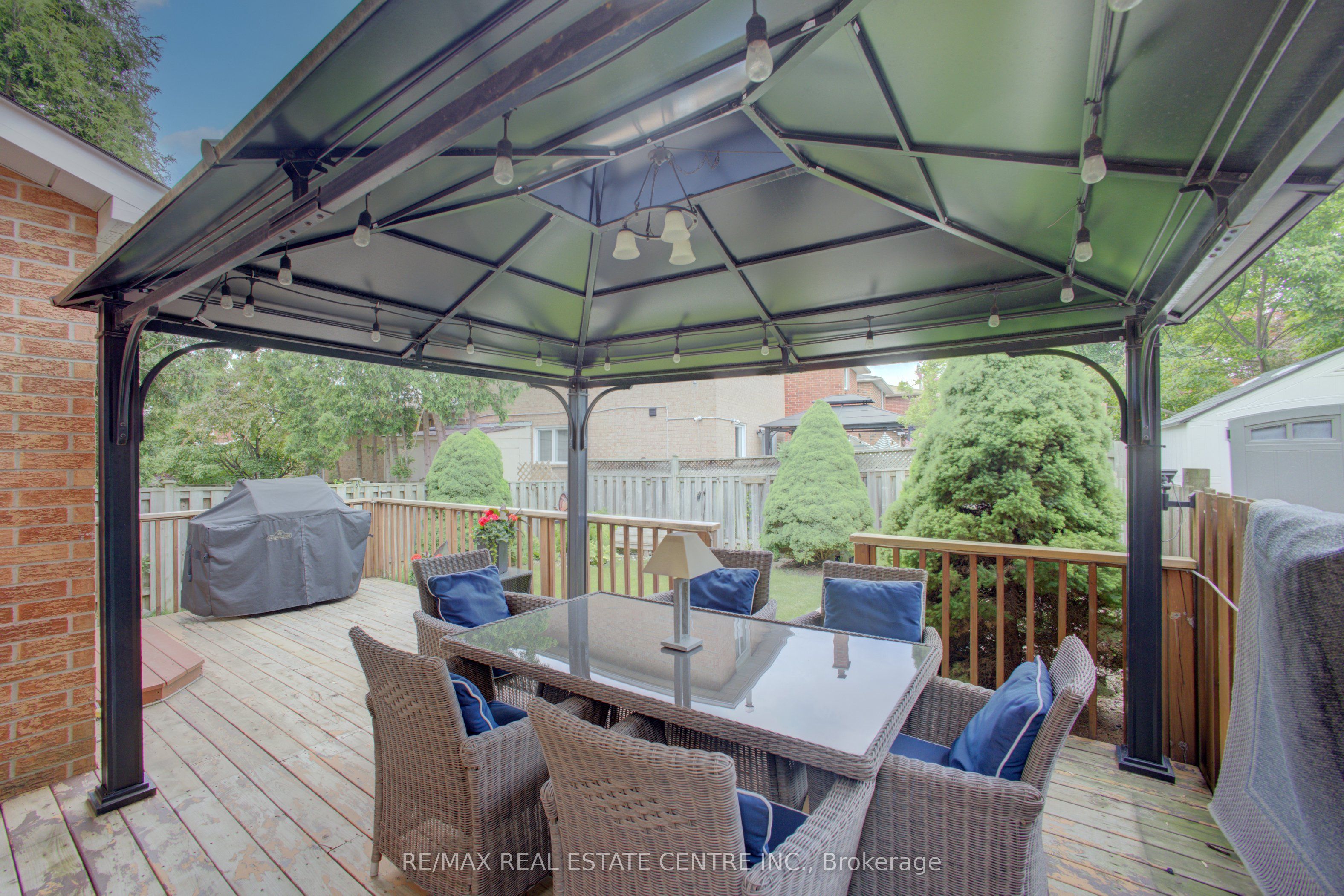 57 Ecclestone Drive Property Photo 30