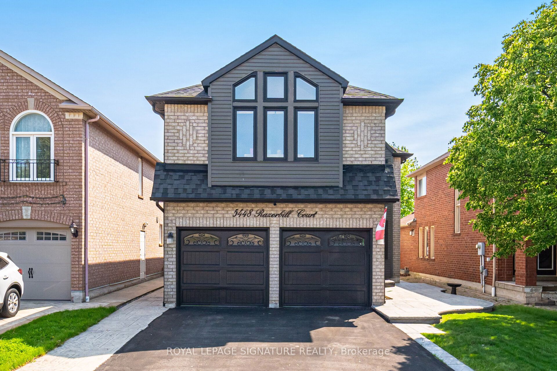 5448 Razorbill Court Property Photo 1
