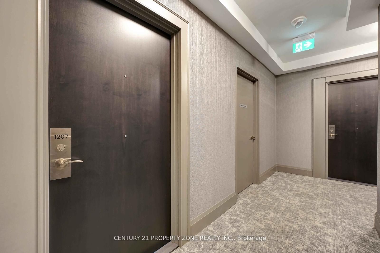 15 Lynch Street 1207 Property Photo 1