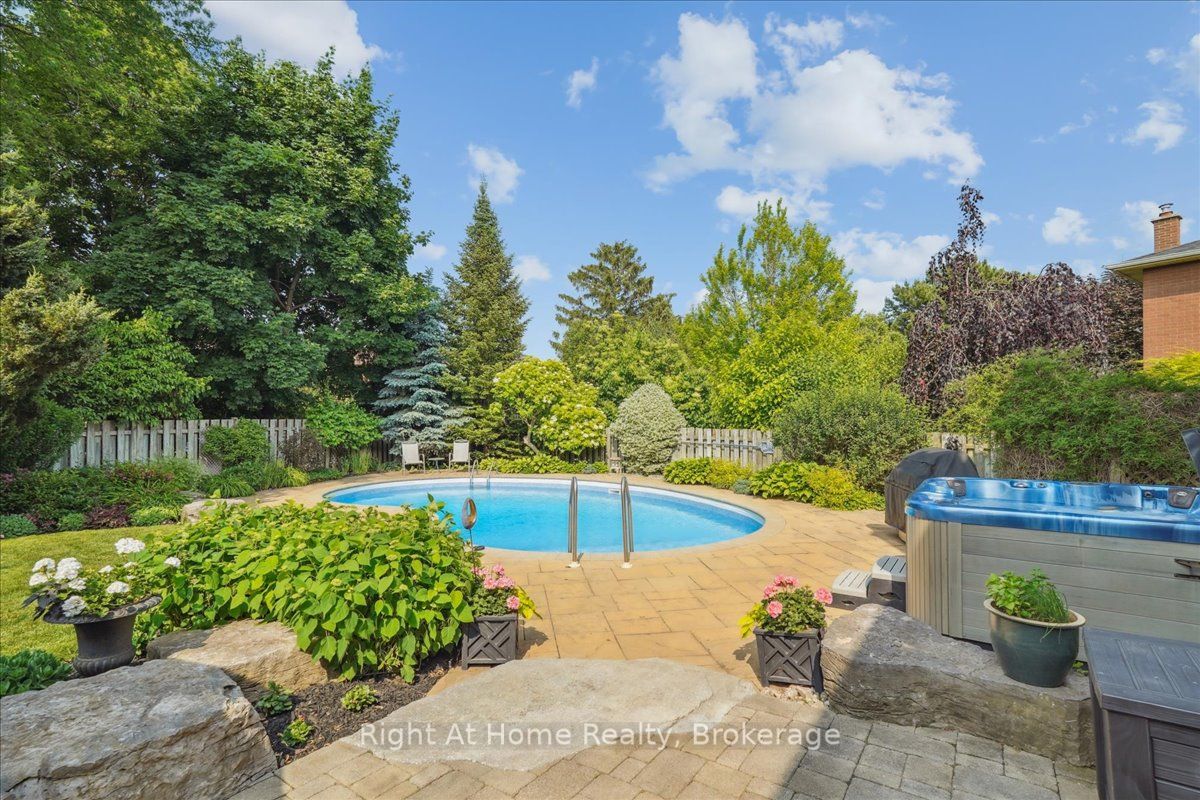 1445 Golden Meadow Trail Property Photo 1