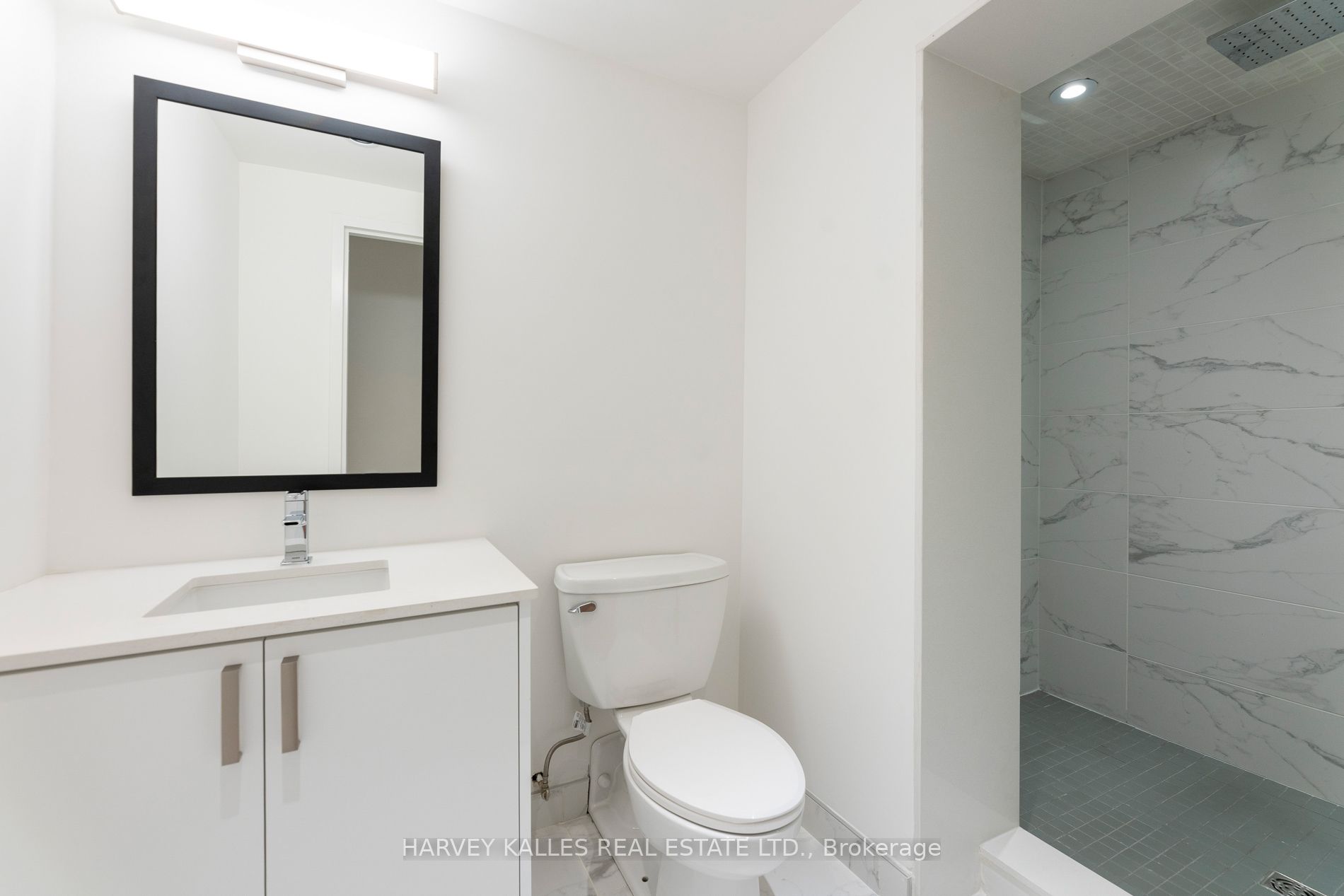 289 The Kingsway N/a 104 Property Photo 20