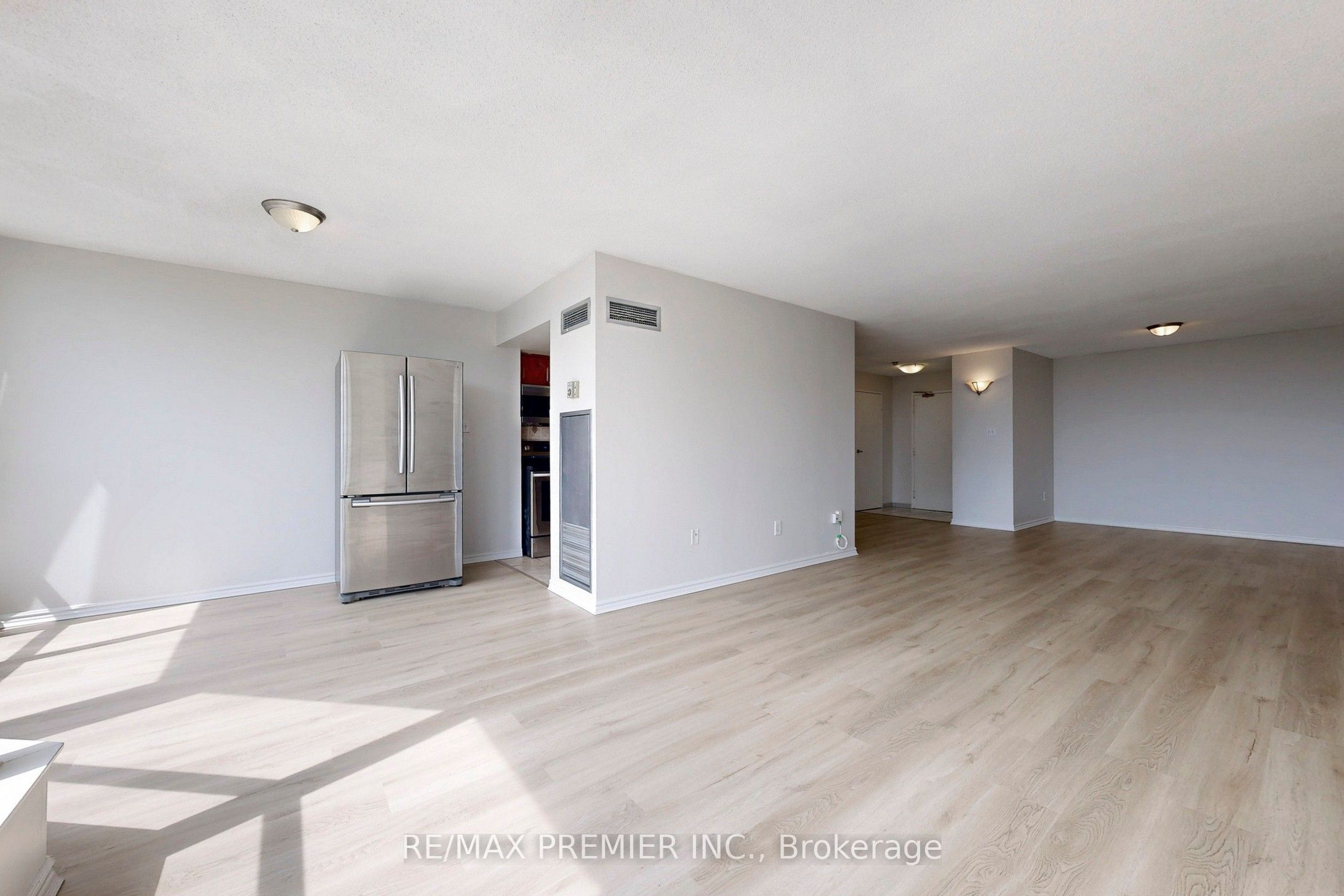 3 Rowntree Road 1406 Property Photo 9