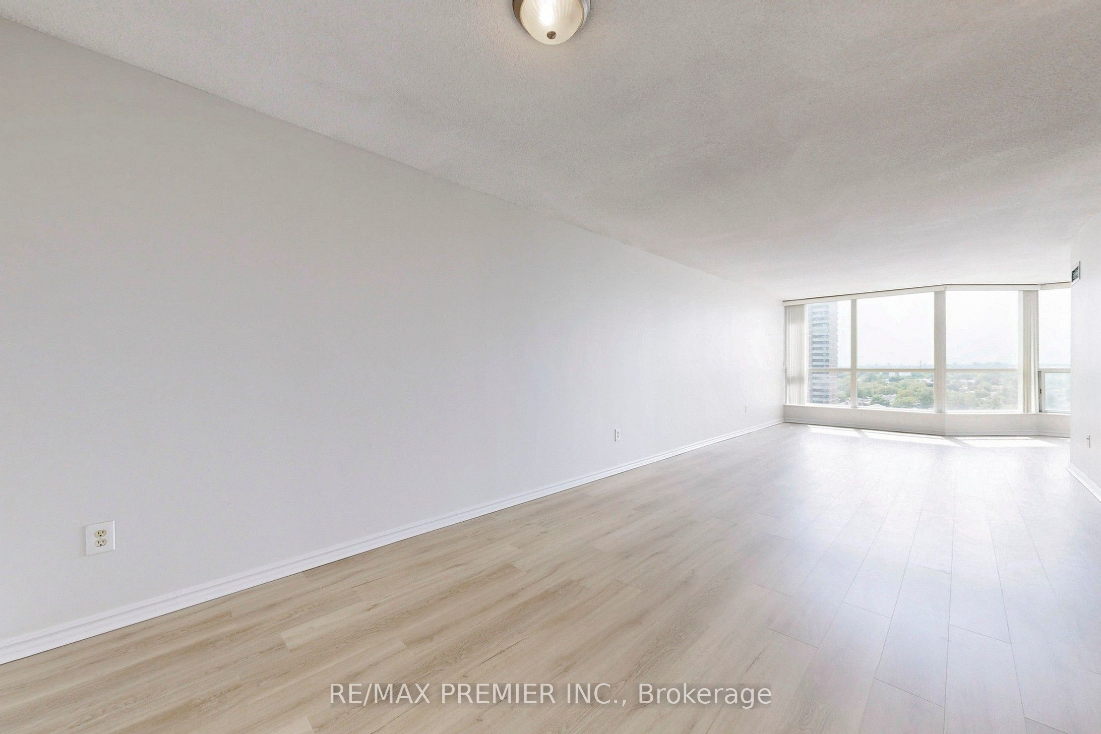 3 Rowntree Road 1406 Property Photo 10