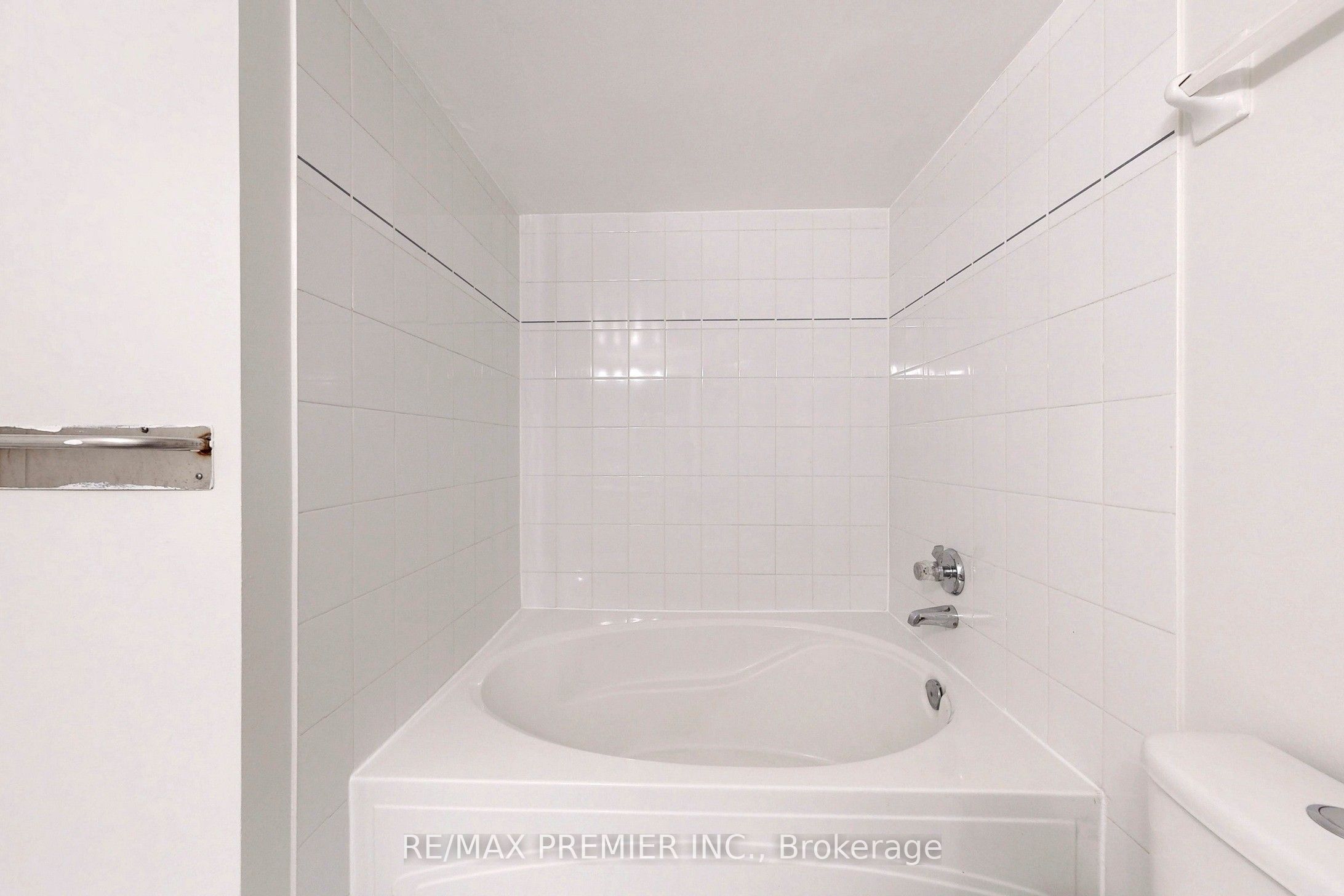 3 Rowntree Road 1406 Property Photo 24