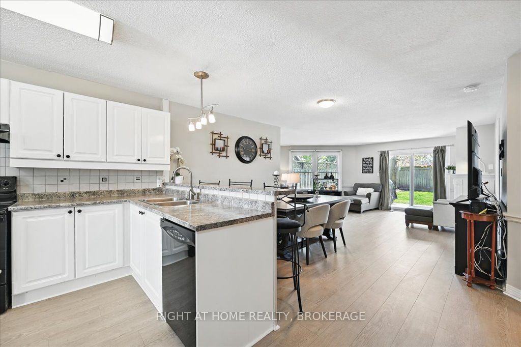 #417 - 1210 Thorpe Road Property Photo 1