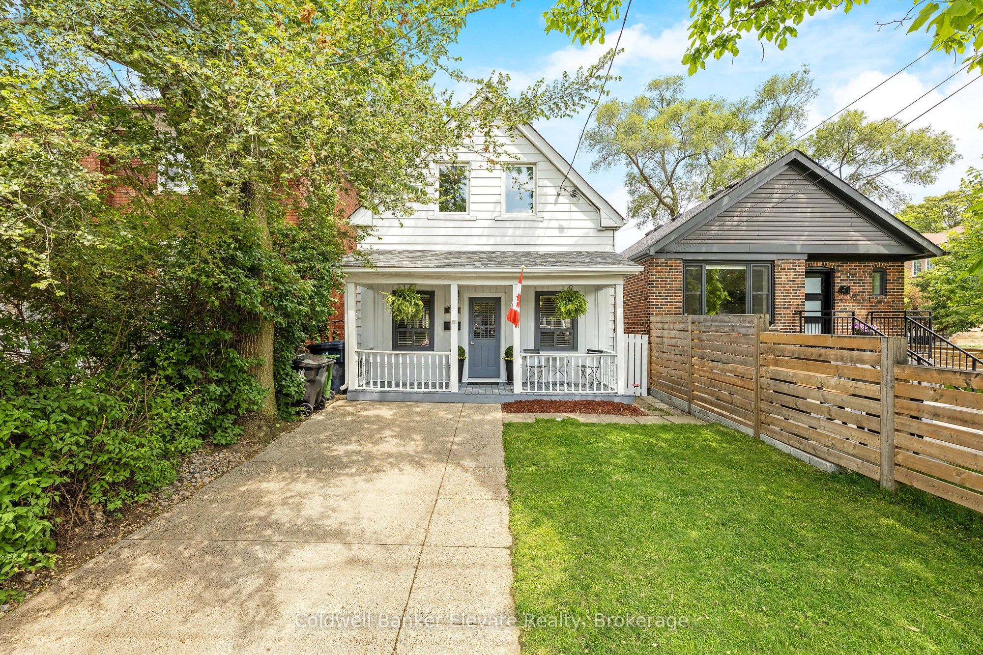 460 St John's Road Property Photo 1