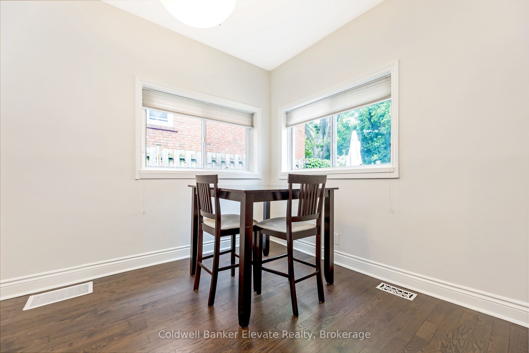 460 St John's Road Property Photo 13