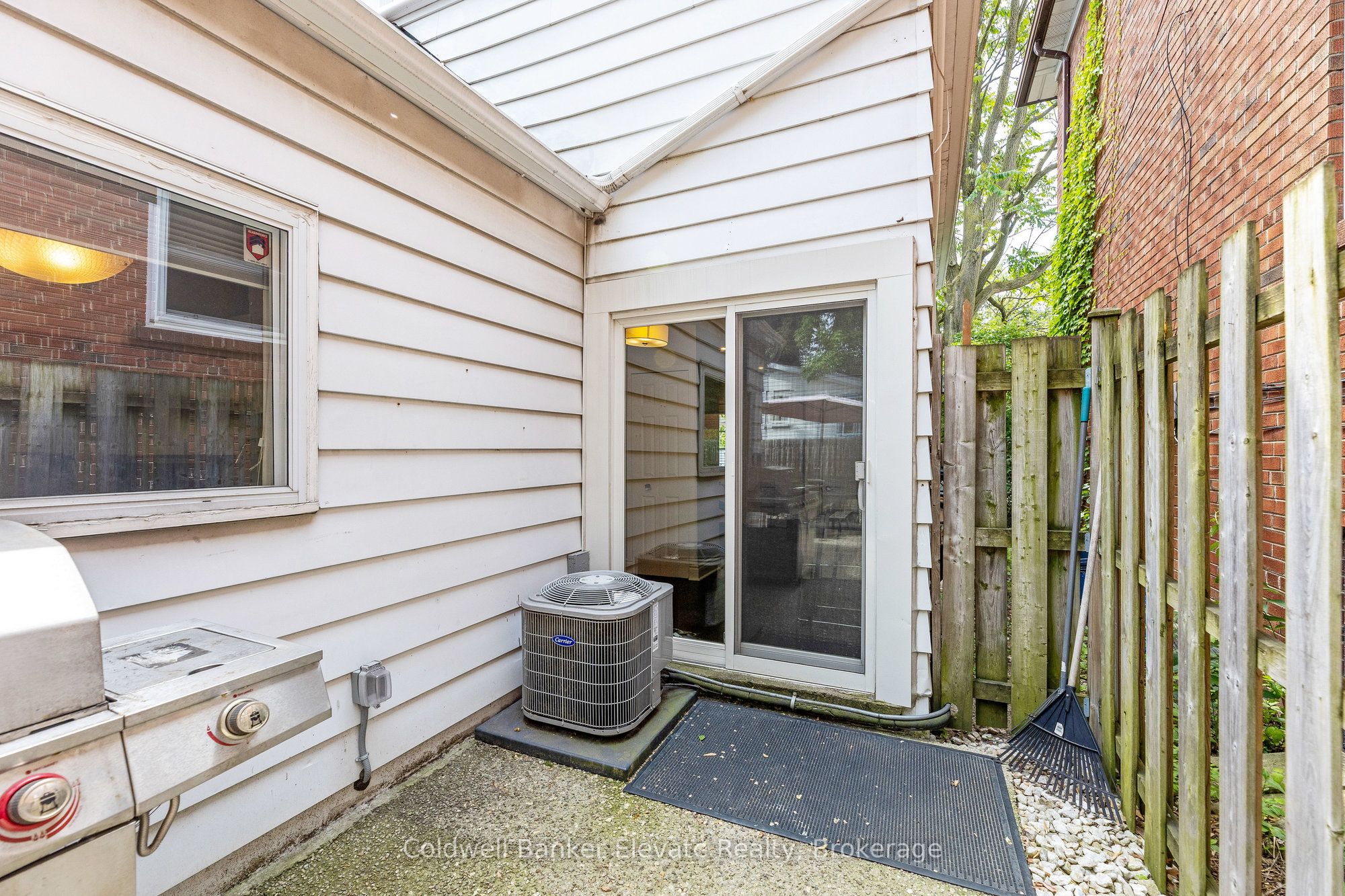 460 St John's Road Property Photo 25