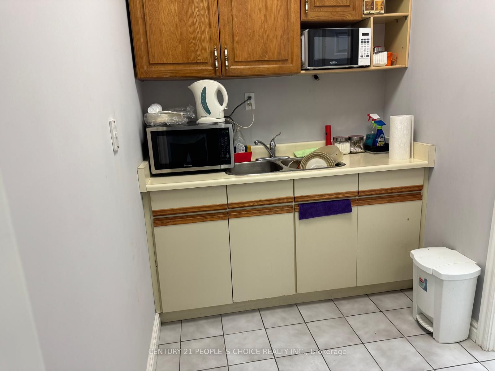 #21 - 4801 Steeles Avenue Property Photo 27