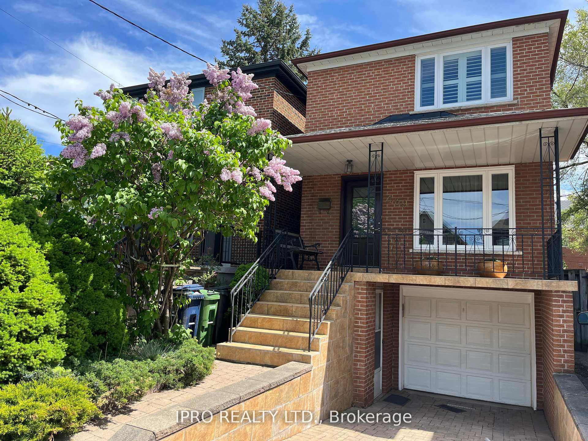 469 St Johns Road Property Photo 1