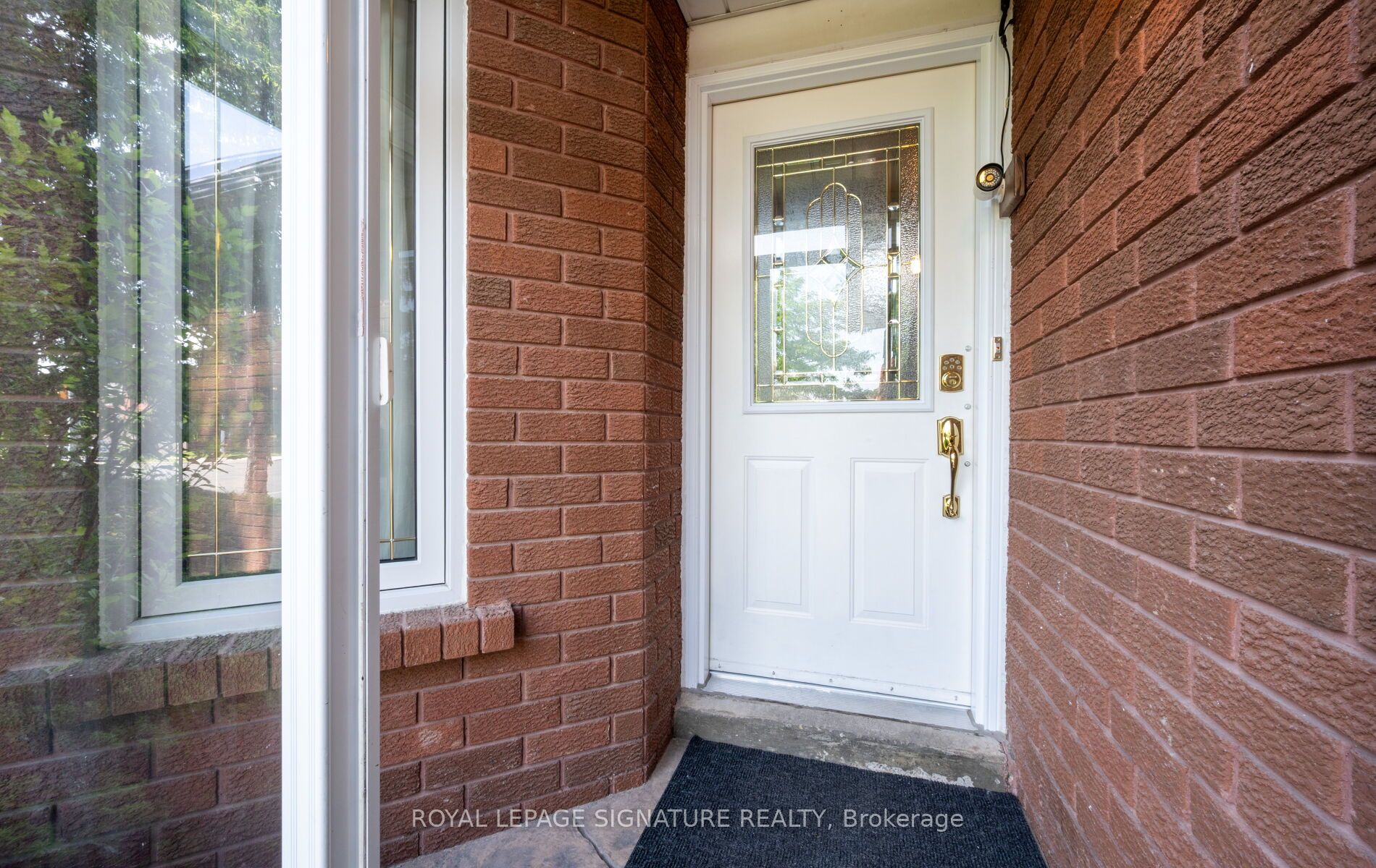388 Bud Gregory Boulevard Property Photo 3