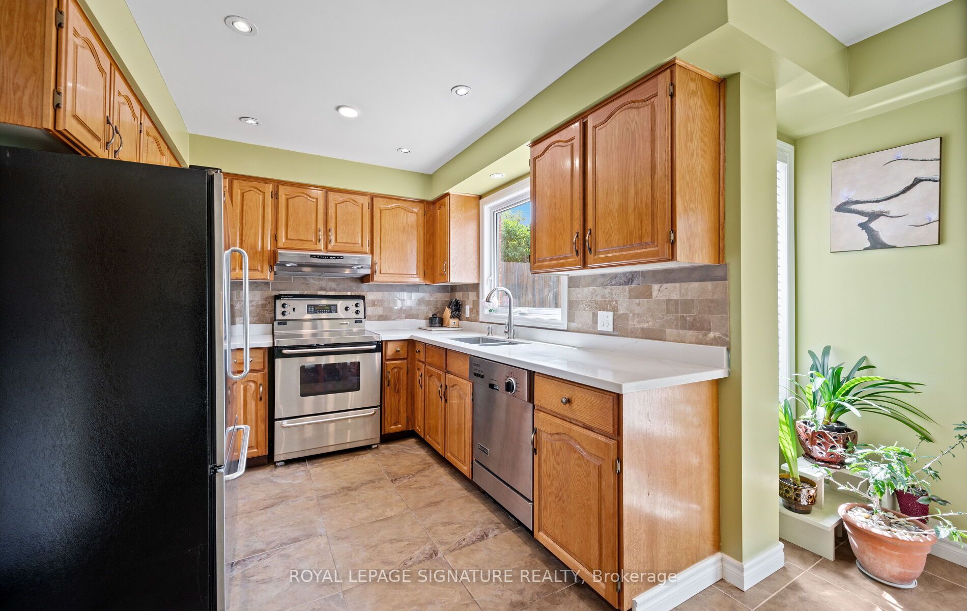388 Bud Gregory Boulevard Property Photo 16