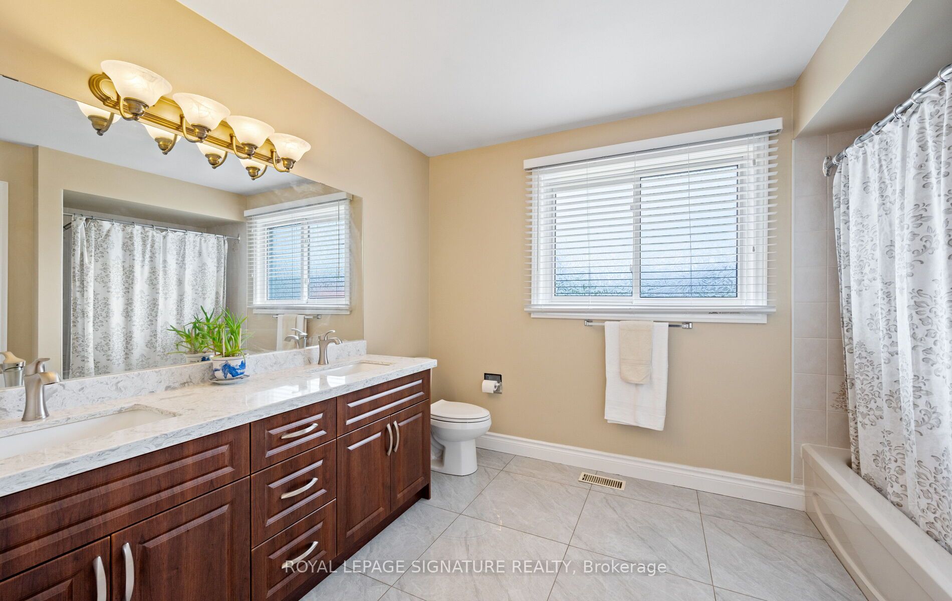 388 Bud Gregory Boulevard Property Photo 35